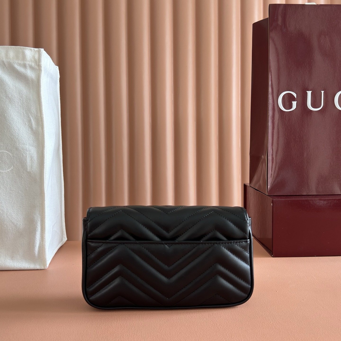 [TOP] GUCCI Marmont Mini Bag with Chain 21x12x5cm - Black & GHW