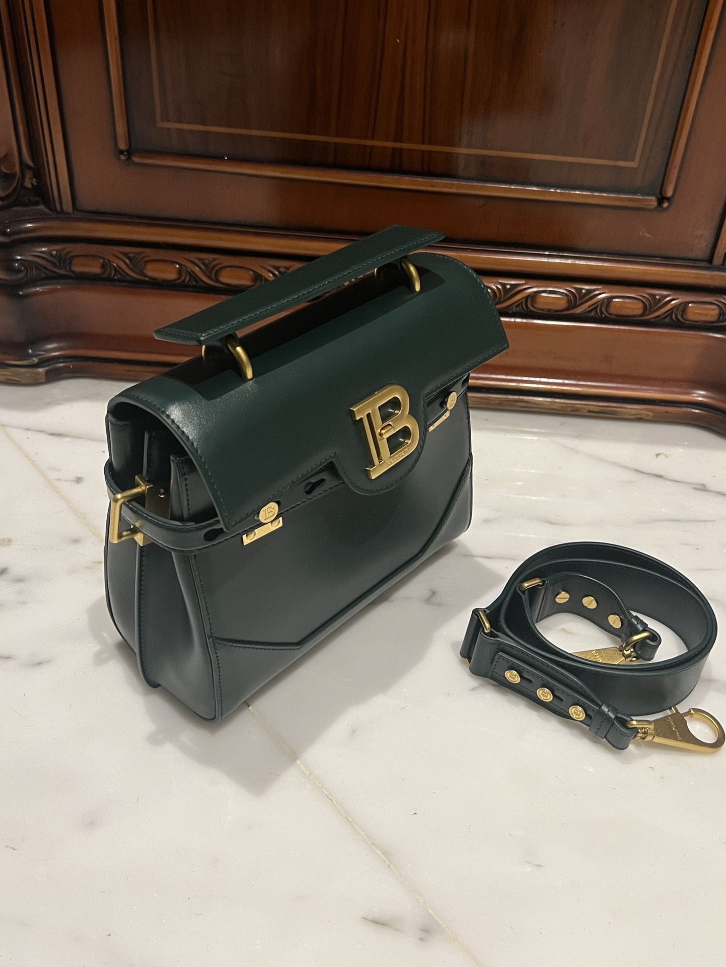 [TOP] BALMAIN Cowhide Bag 23*20*11cm - Dark Green - 711 Luxury