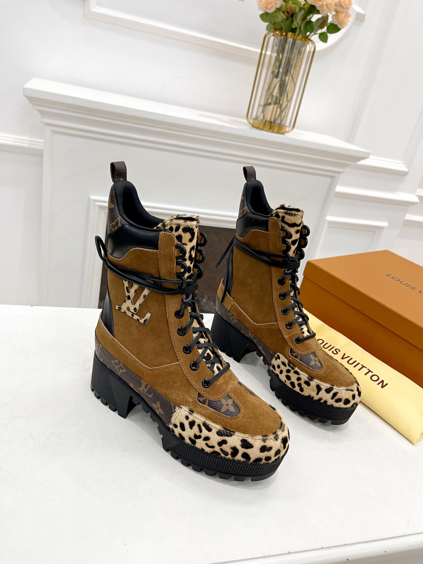 [TOP] Louis Vuitton LV Boots - Brown - 711 Luxury