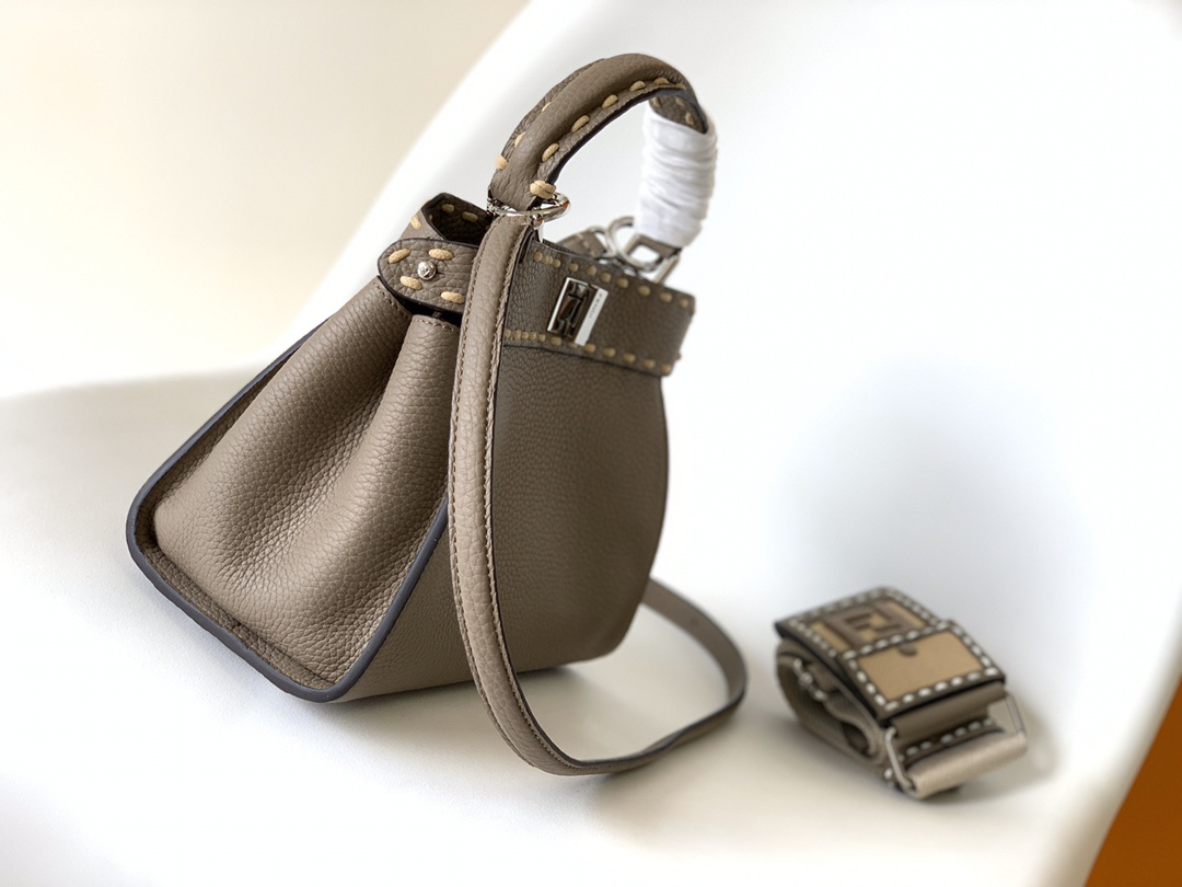 [TOP] FENDI Peekaboo Bag 23x11x18cm - Gray - 711 Luxury