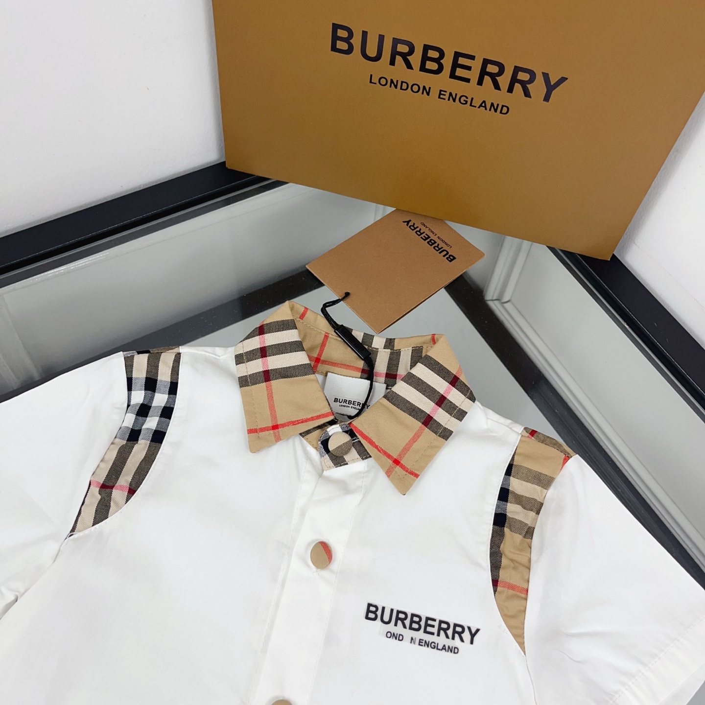 Burberry Unisex Kids White Vintage Check Collar Shoulder Patch Short Sleeve Shirt Boys Girls Sizes 90-150