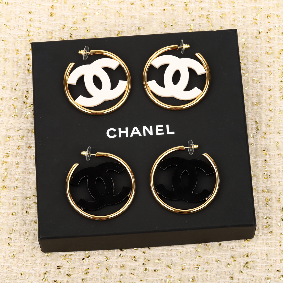 [TOP] CHANEL Earrings - 2 Color
