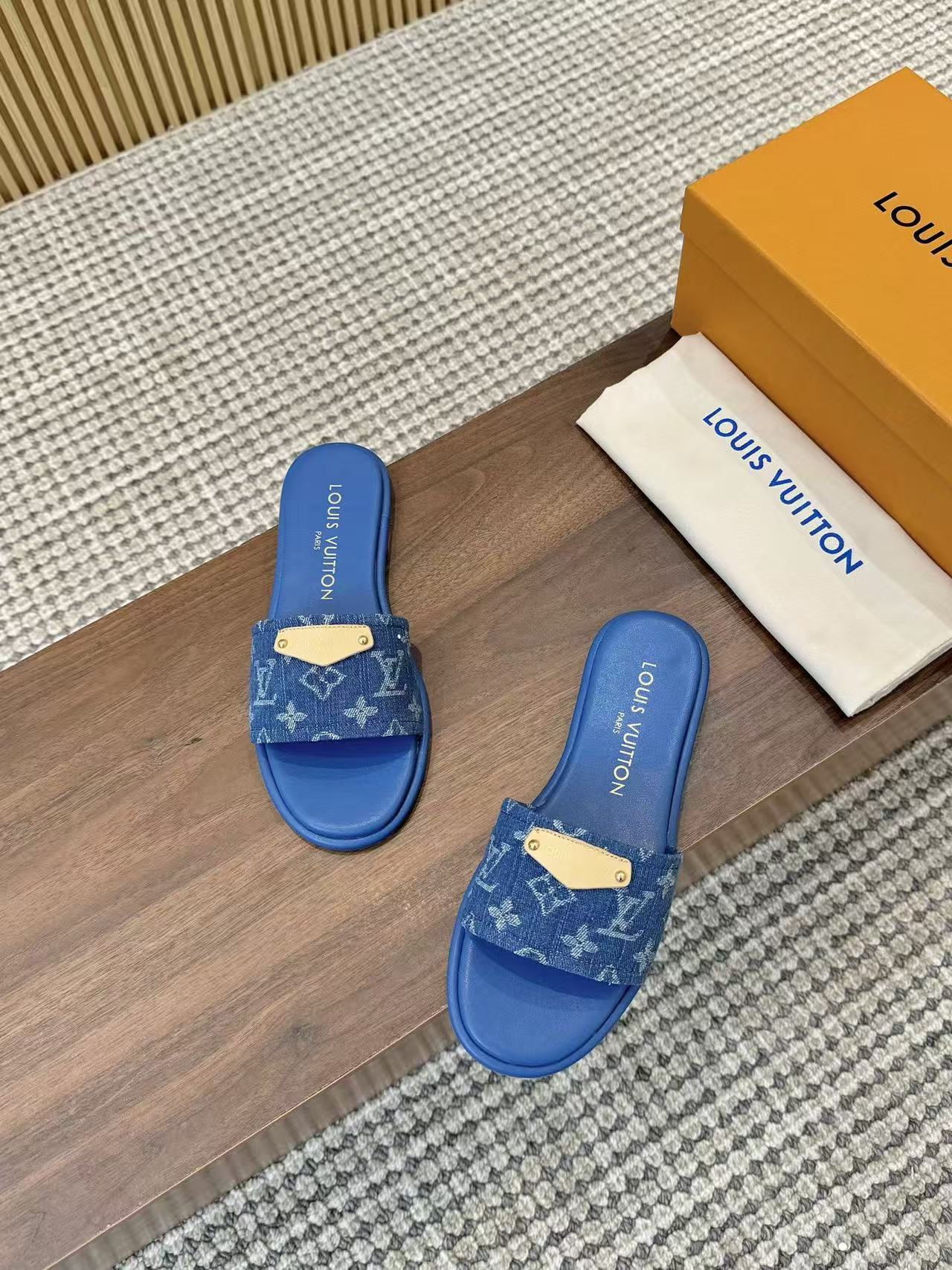 [TOP] Louis Vuitton LV  Slippers - Denim Blue - 711 Luxury