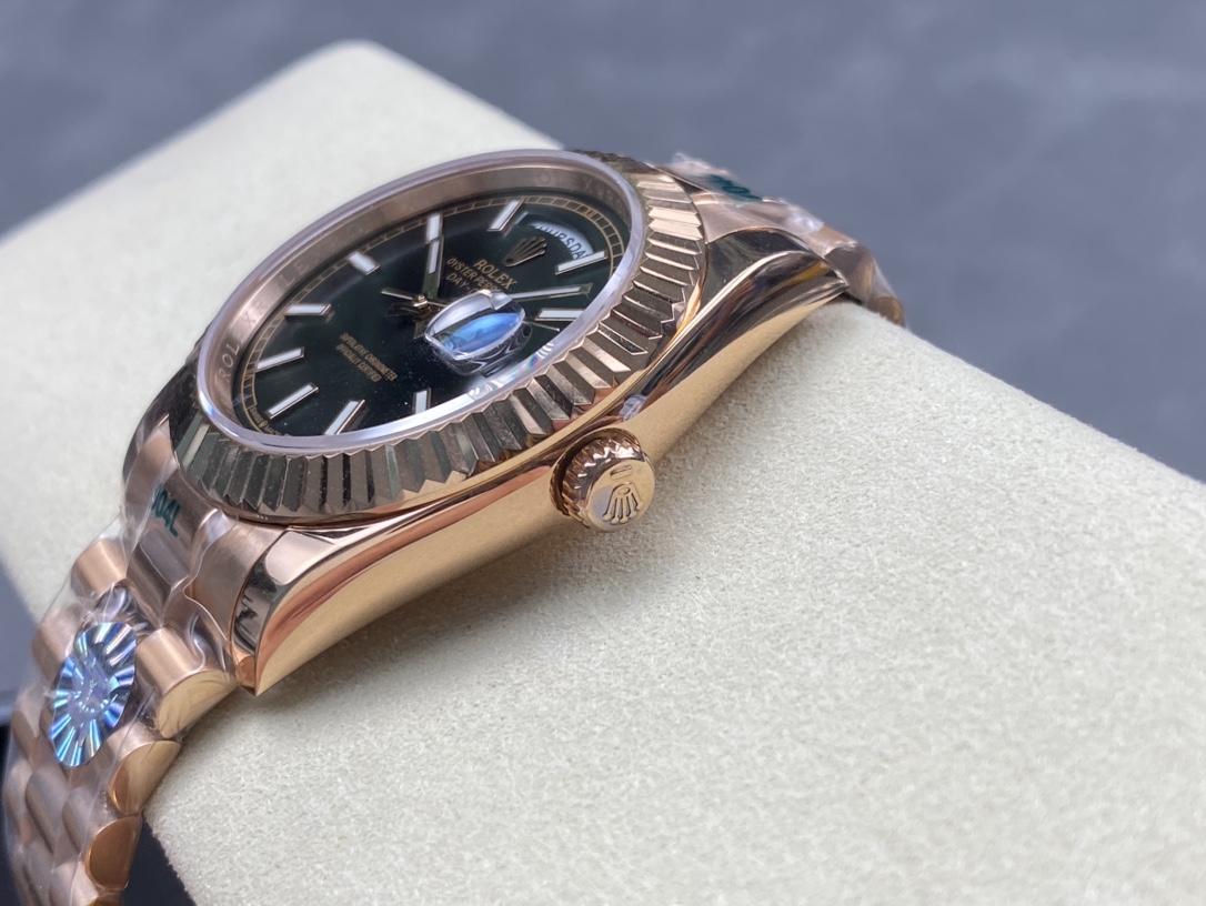 [TOP] ROLEX Men's Watch 40 mm - Black