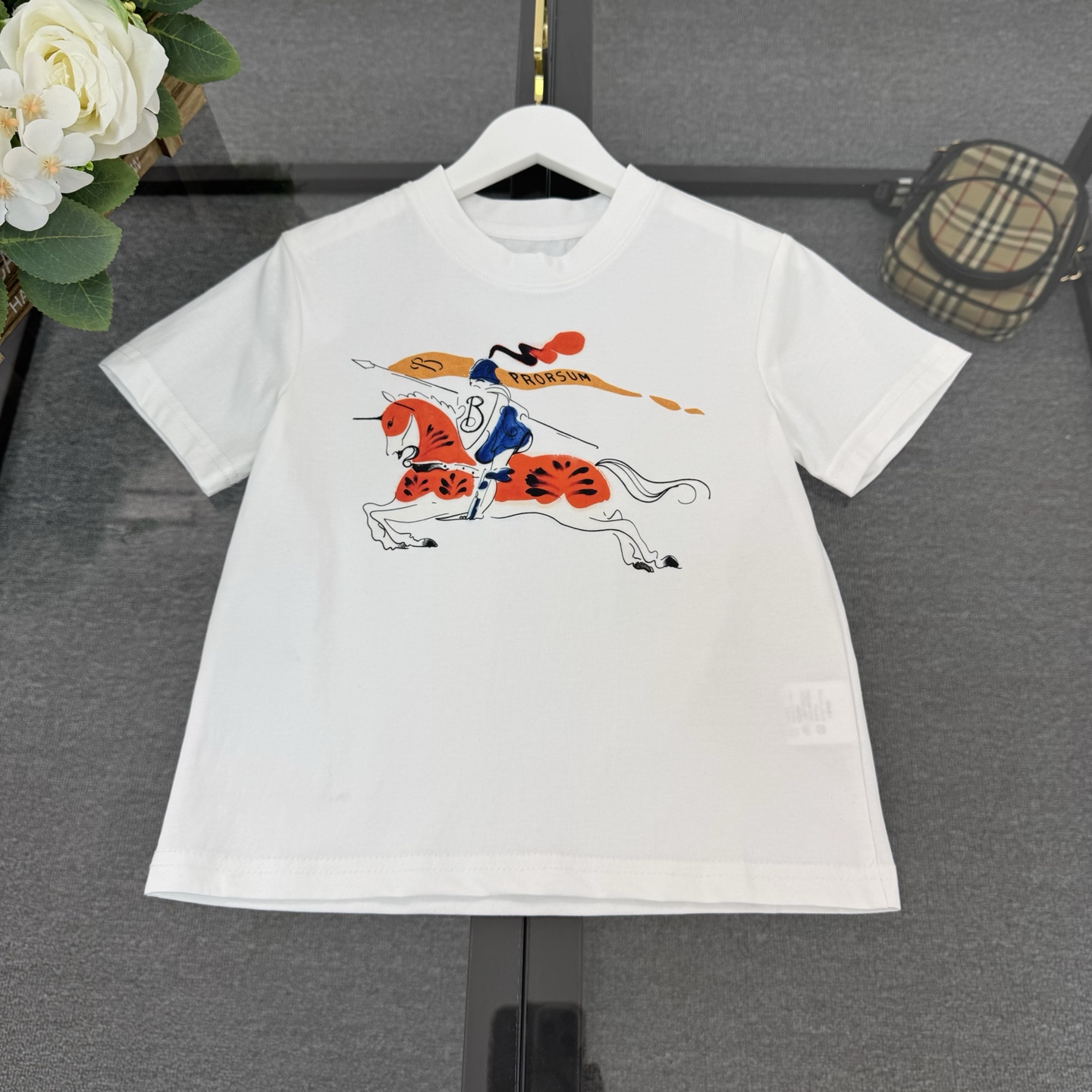 Burberry Unisex Kids White Foam Equestrian Print Short Sleeve T Shirt & Vintage Check Elastic Shorts Two Piece Sibling Matching Set Boys Girls Sizes 100-150