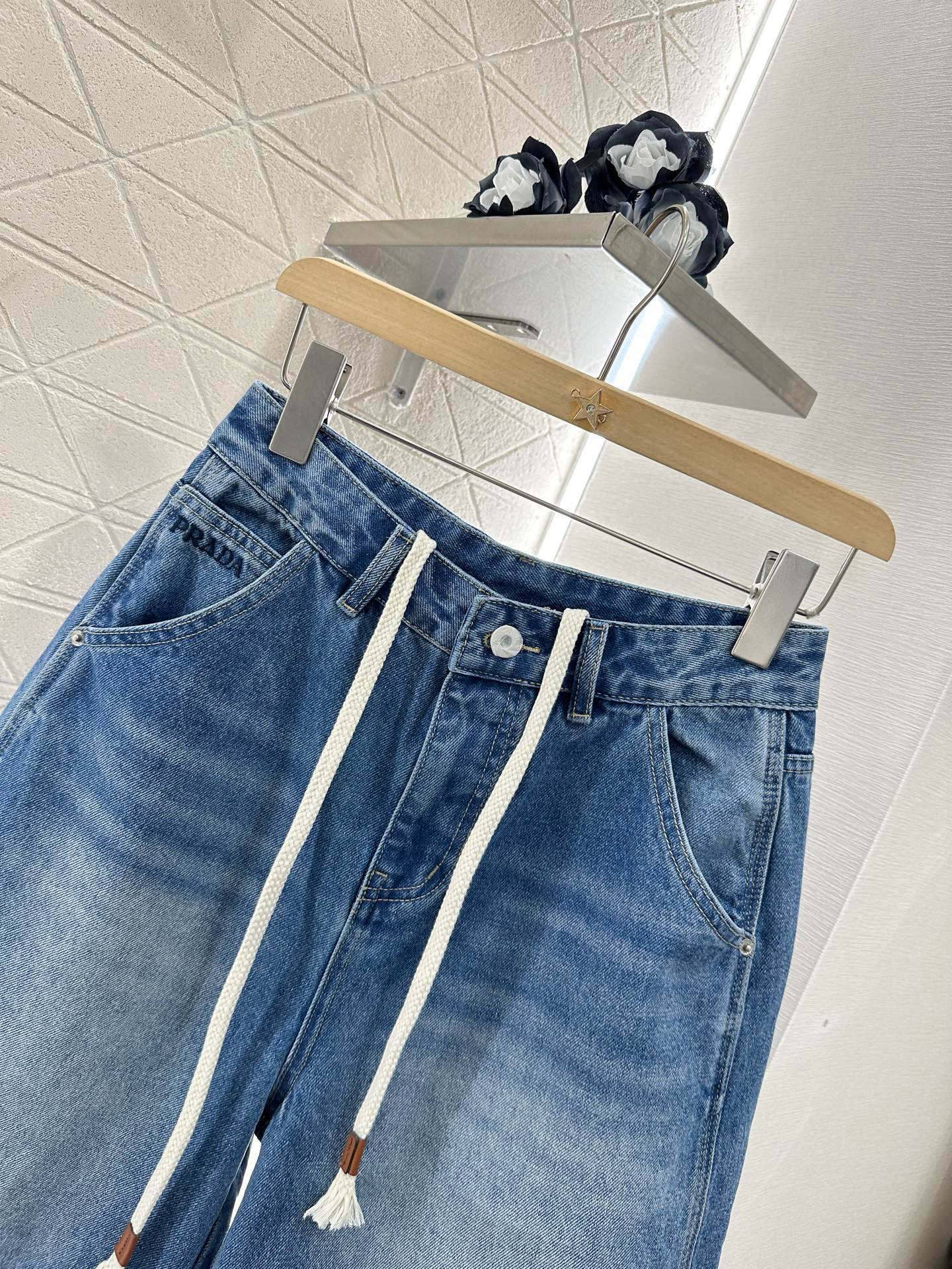 [TOP] PRADA Denim Shorts - Blue