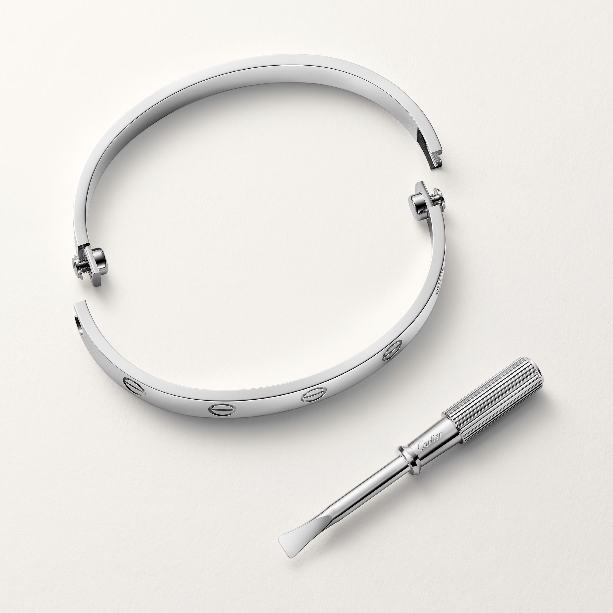 Carty Love Grand Union Bracelet, White Gold, Classic Model