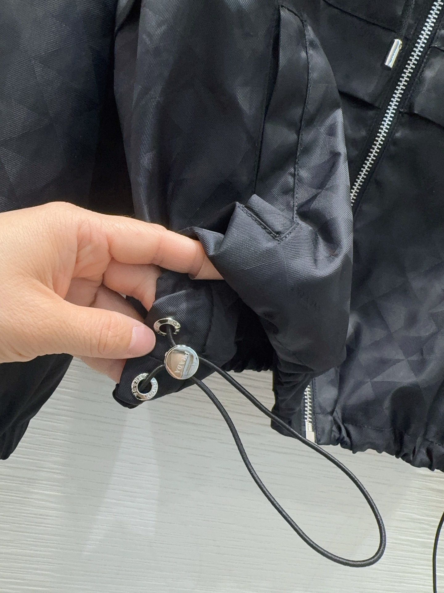 [TOP] PRADA  Hooded Jacket - Black