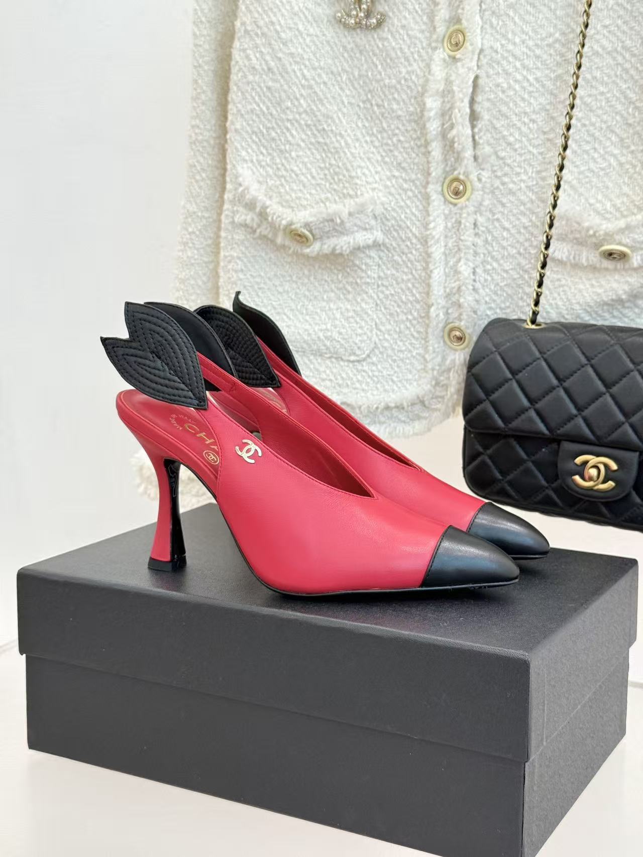 [TOP] CHANEL Height Heel Pumps - Red - 711 Luxury