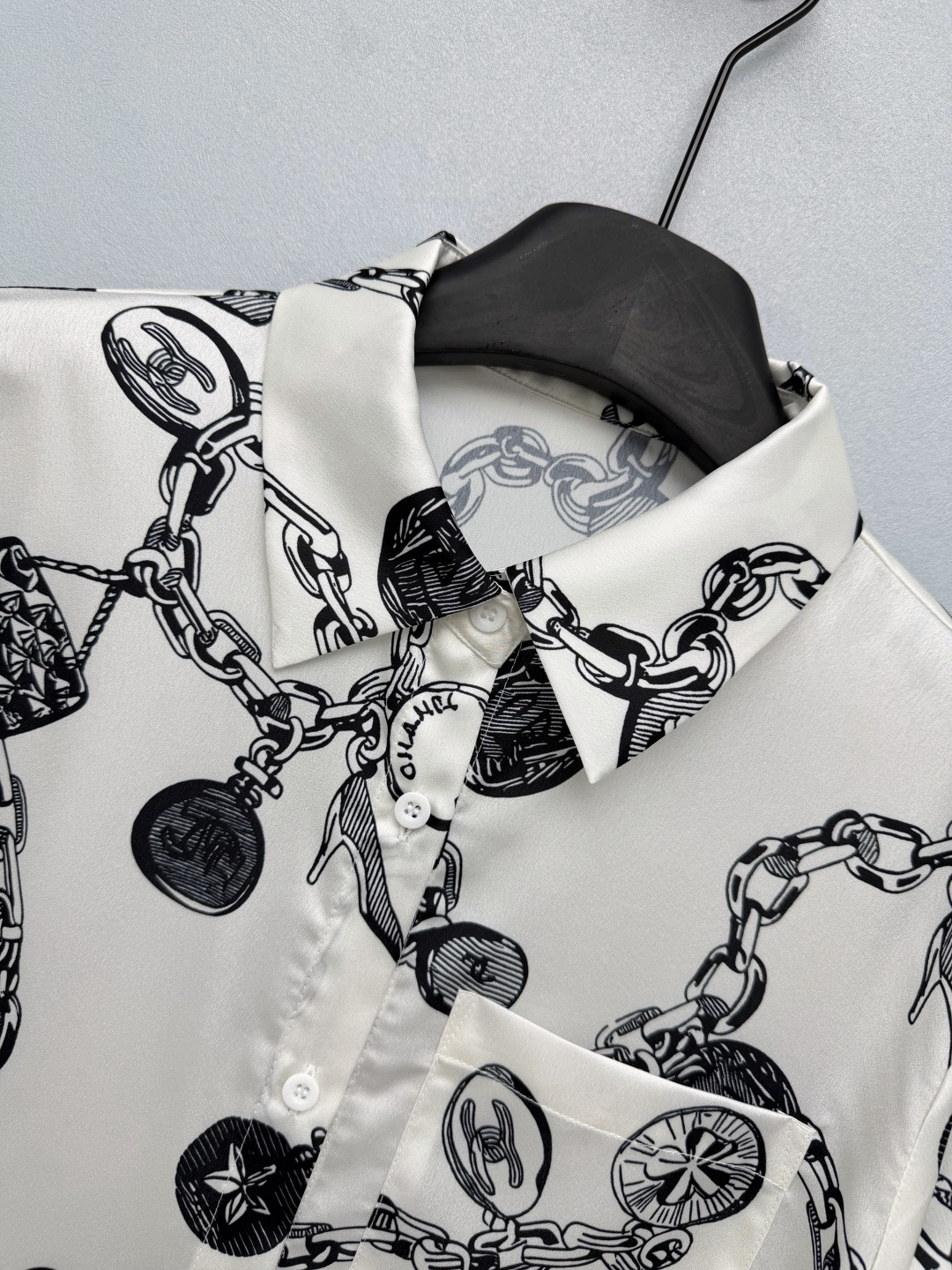 [TOP] CHANEL  Printed Shirt - White - 711 Luxury