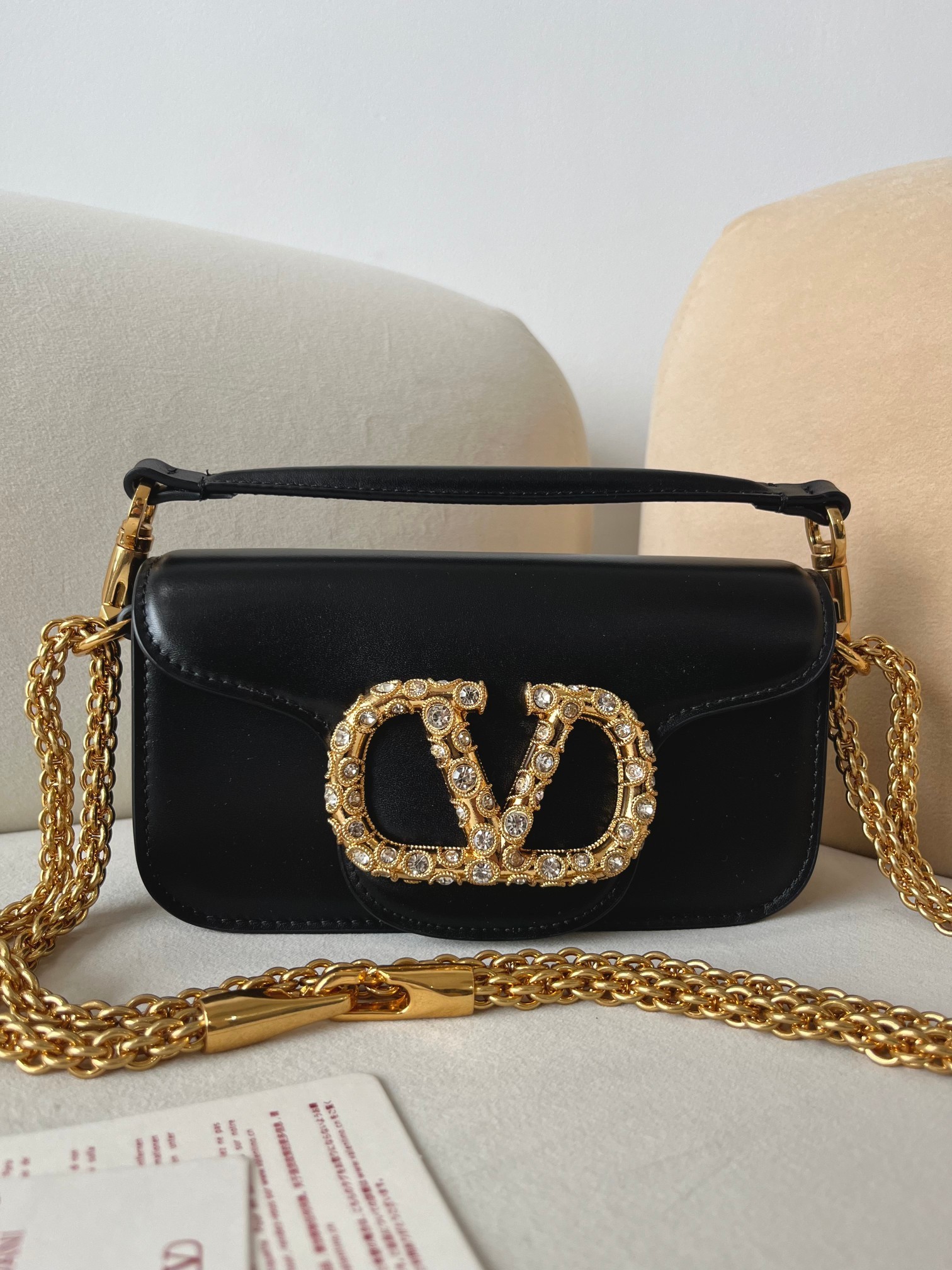 [TOP] VALENTINO Garavani Loco Bag 20x11x5cm - Black