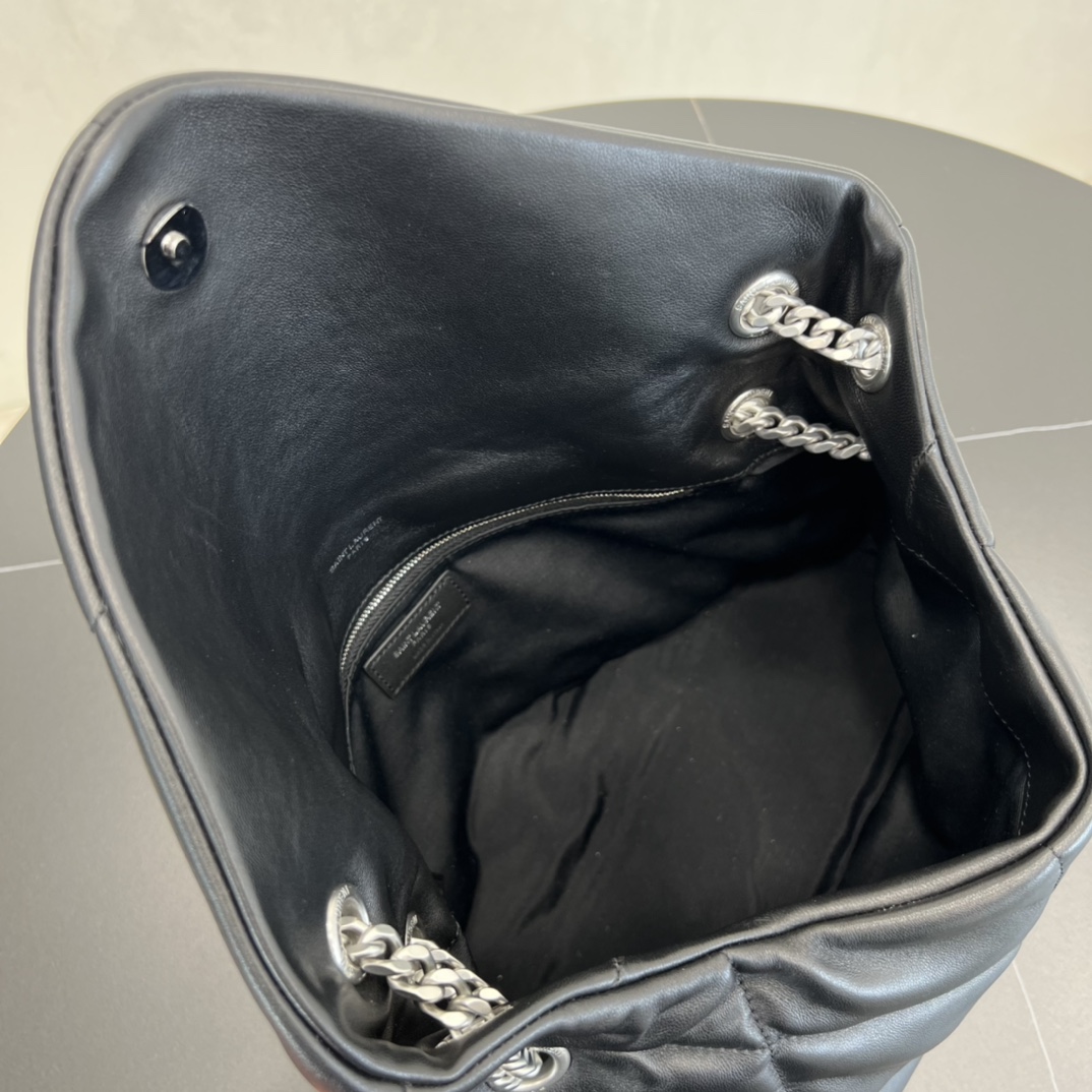 [TOP] Yves Saint Laurent YSL LouLou Bag 35x23x13.5cm - Black with SHW