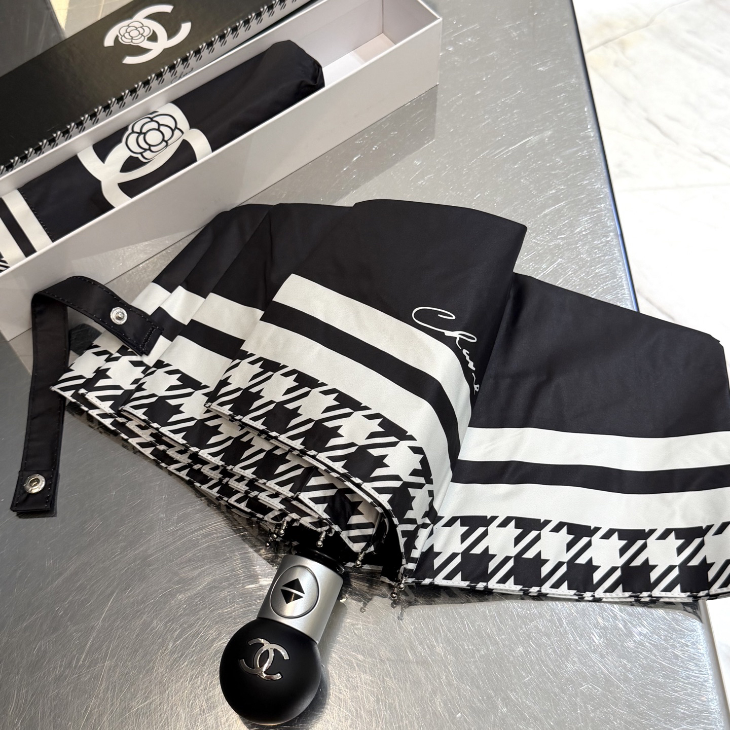 [TOP] CHANEL Umbrella - Black - 711 Luxury