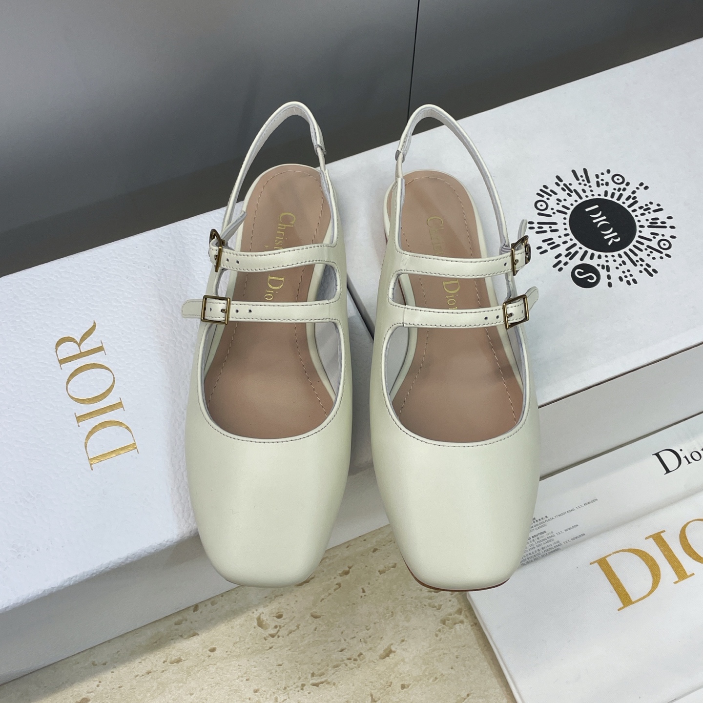 [TOP] Christian Dior Cherie Flat Mules - 2 Color