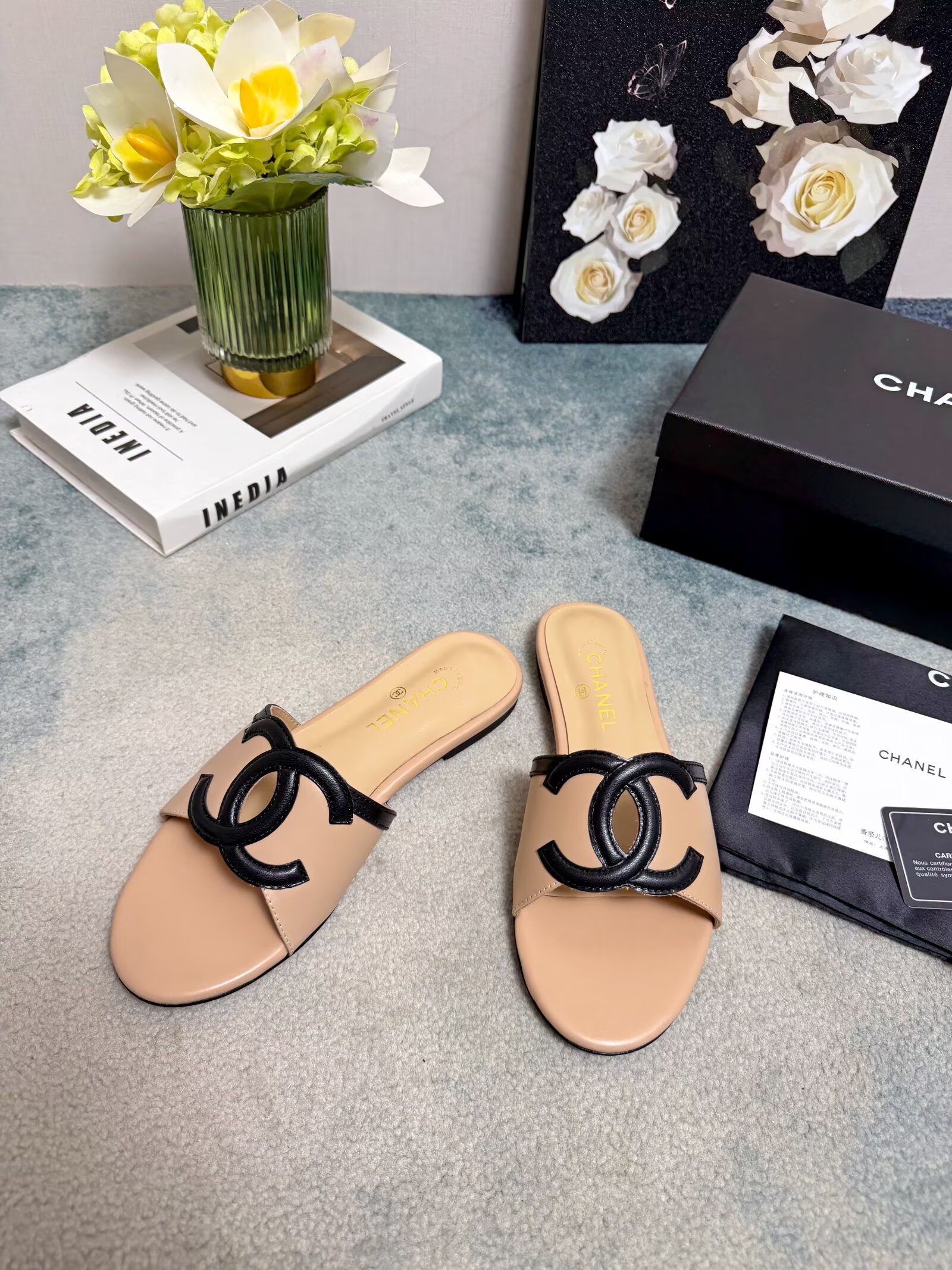 [TOP] CHANEL CC Slippers Cowhide - Apricot - 711 Luxury