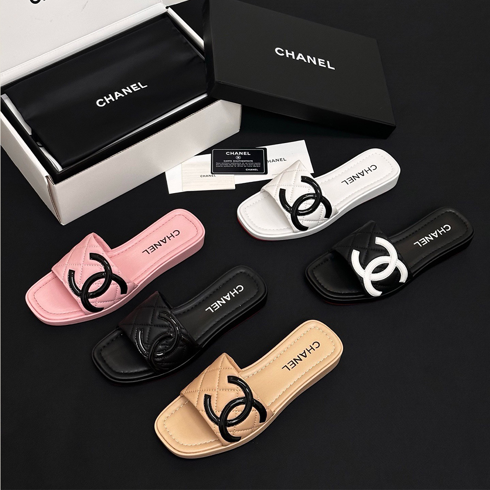 Chanel CC Vintage Diamond Slippers#380066