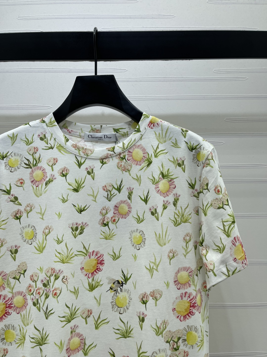 [TOP] Christian Dior  Printed Embroidered Crew Neck T-Shirt - Beige - 711 Luxury