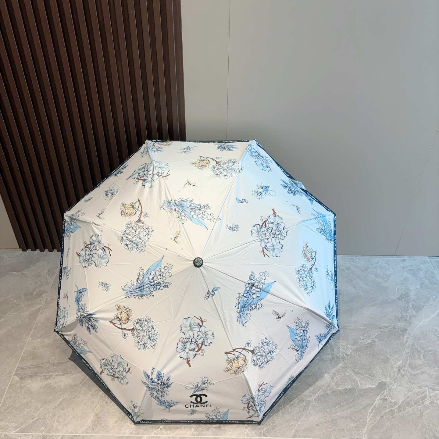 [TOP] CHANEL Umbrella - White - 711 Luxury