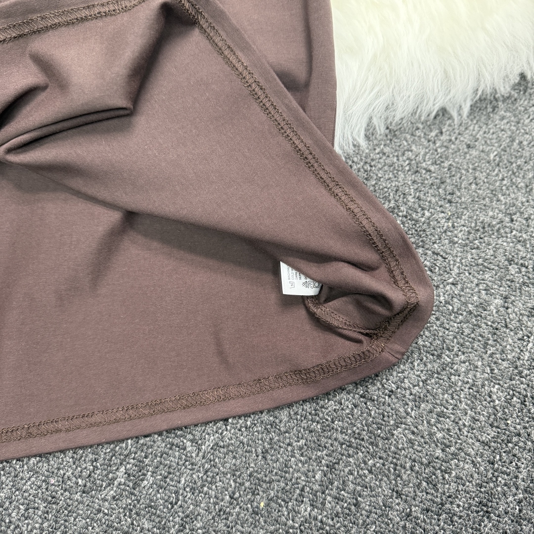 [TOP] Louis Vuitton LV T-shirt - Brown