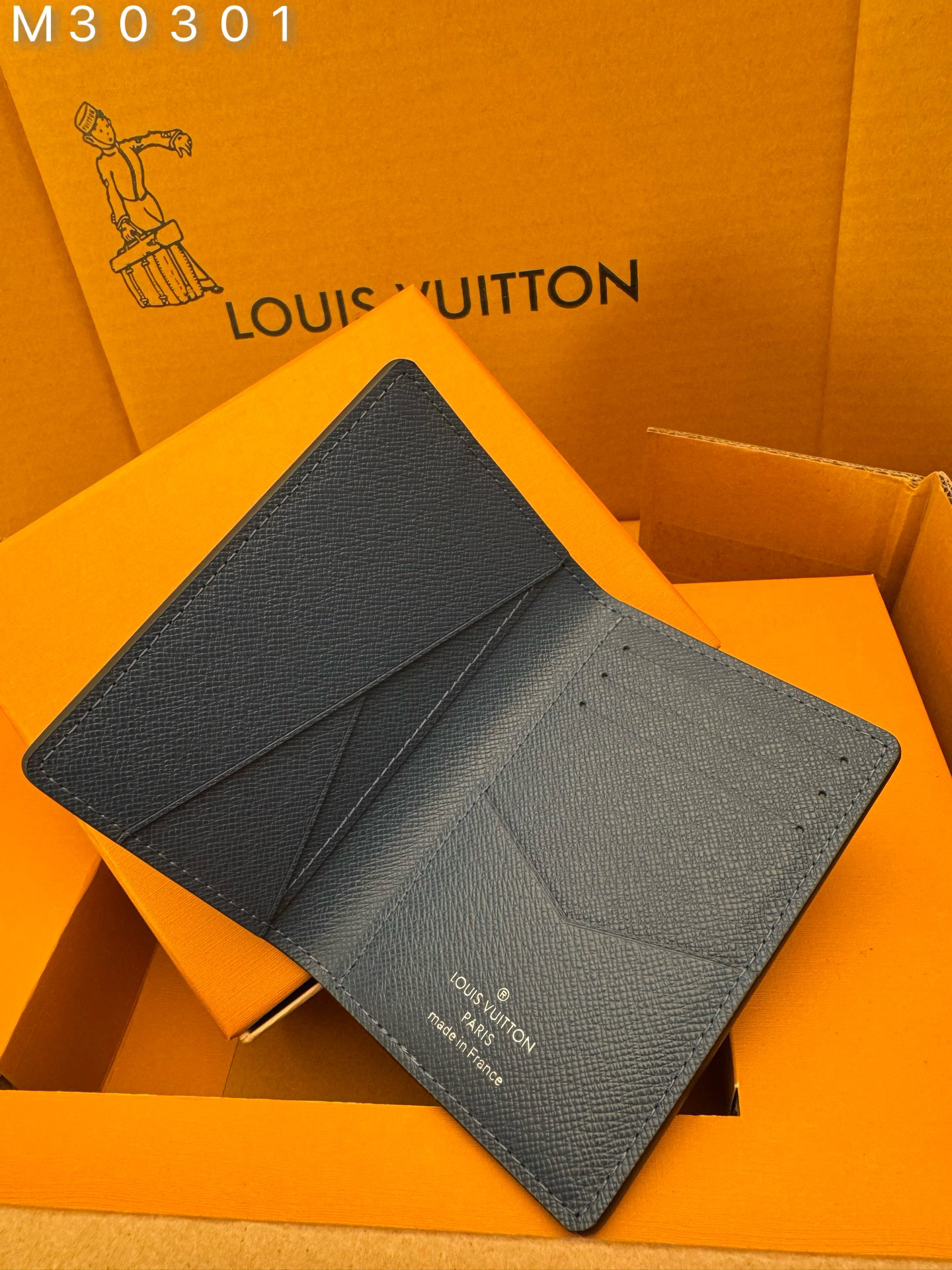 [TOP] Louis Vuitton LV Wallet Taïga Leather 8.0x11.0x1.0cm - Dark Blue - 711 Luxury