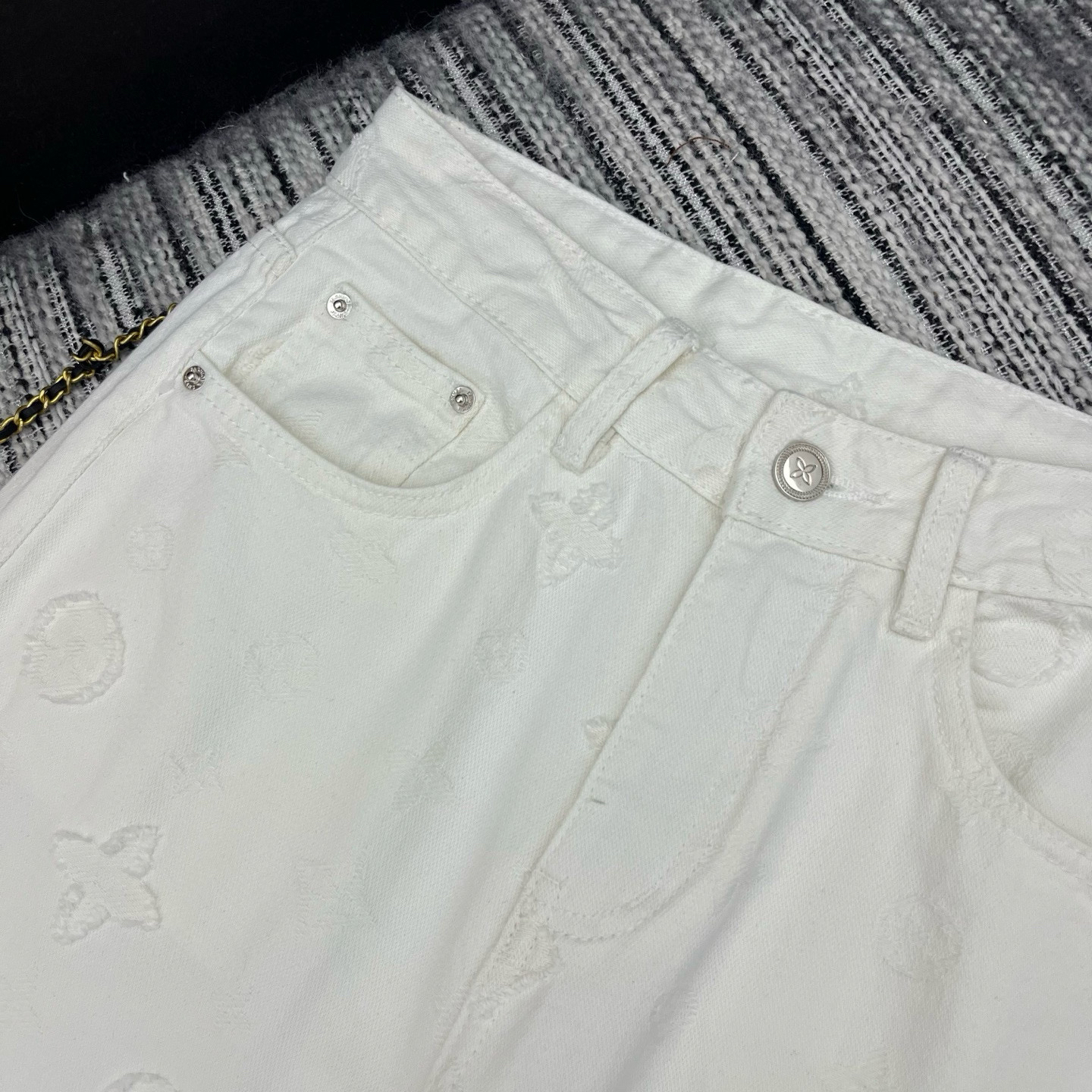 [TOP] Louis Vuitton LV  Pants - Beige