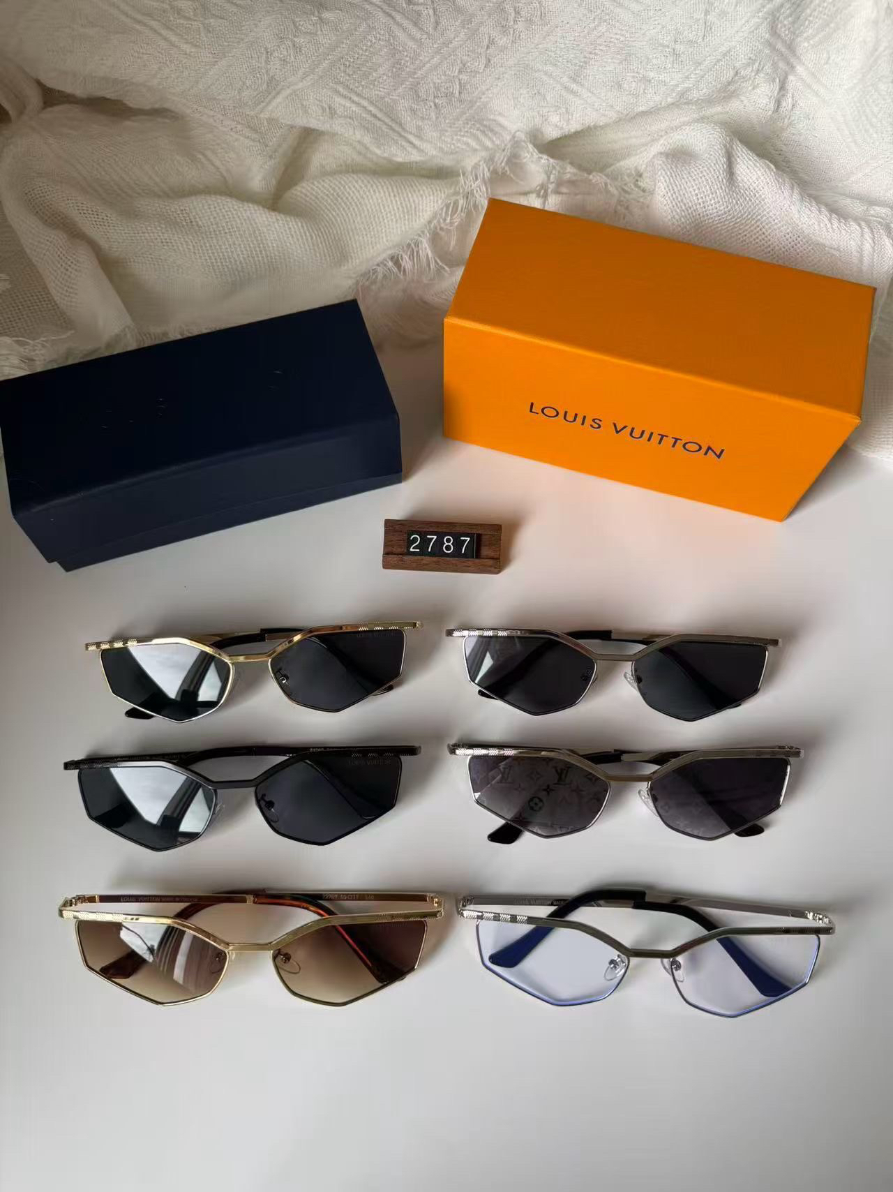 [TOP] Louis Vuitton LV Sunglasses - 6 Colors - 711 Luxury