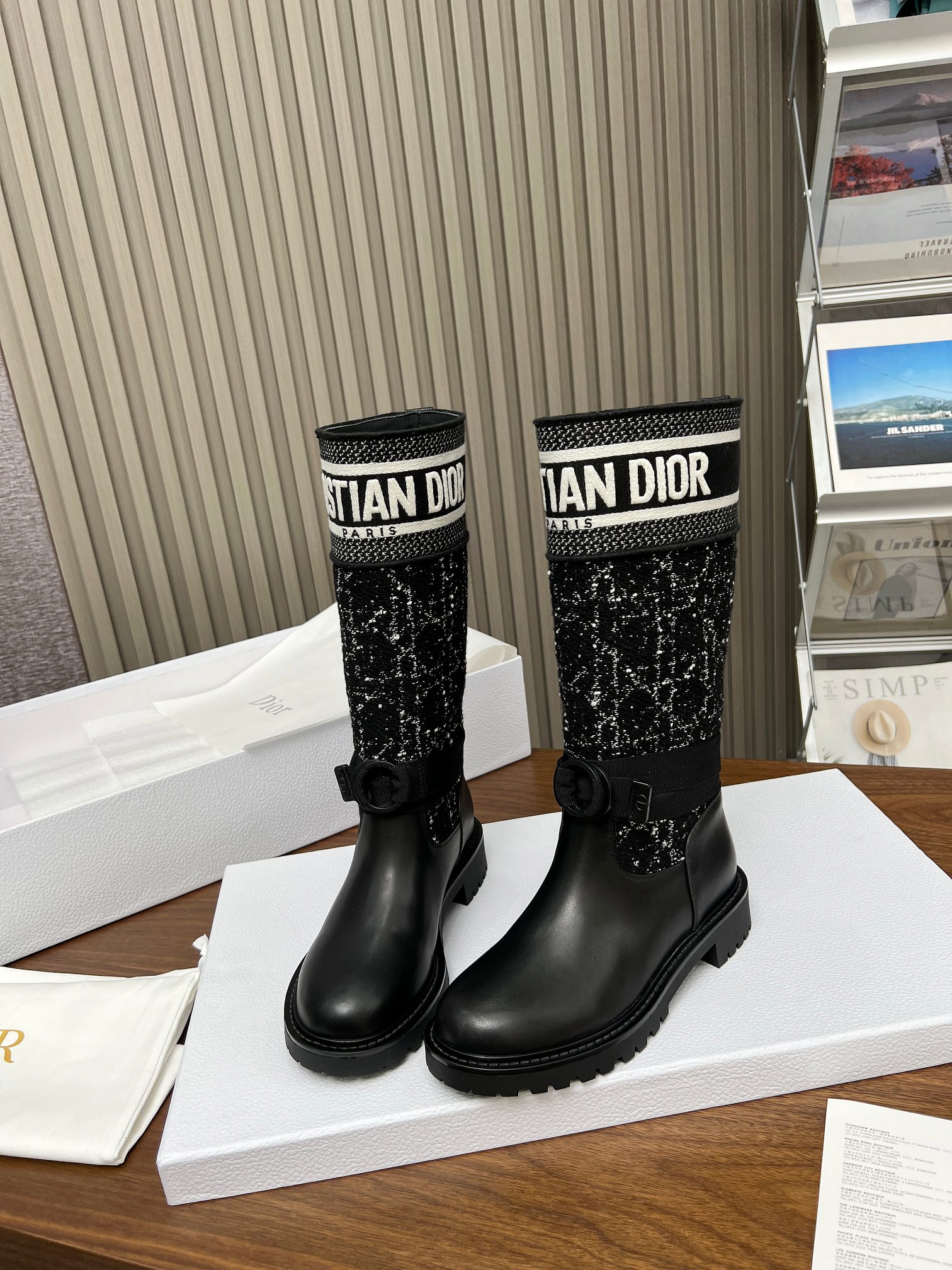 [TOP] Christian Dior Cowhide Boots - Black - 711 Luxury