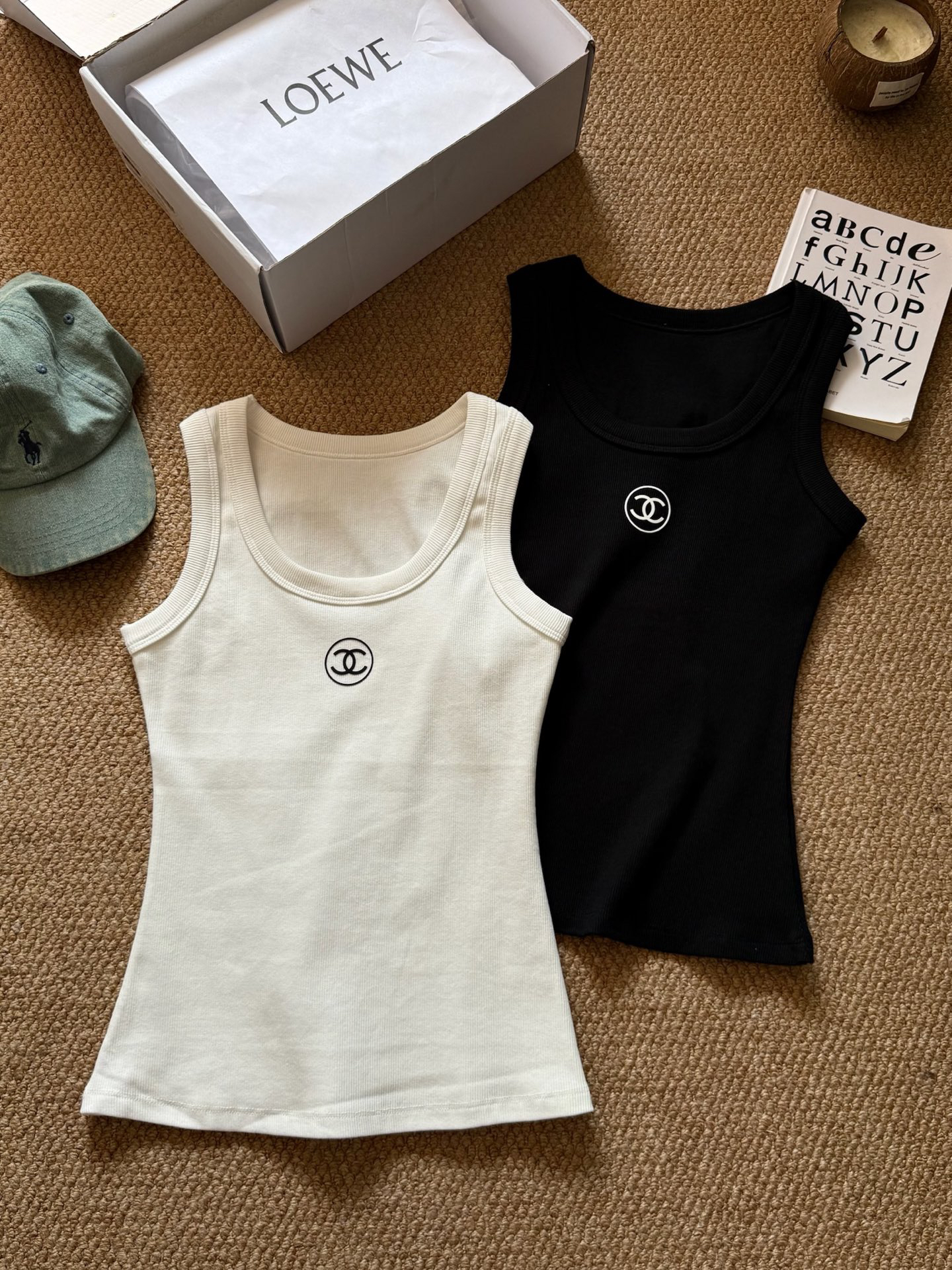 [TOP] CHANEL  Vest - 2 Colors