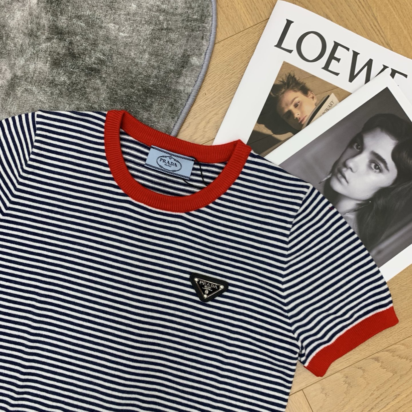 [TOP] PRADA  Knitted  T-shirt - Stripe