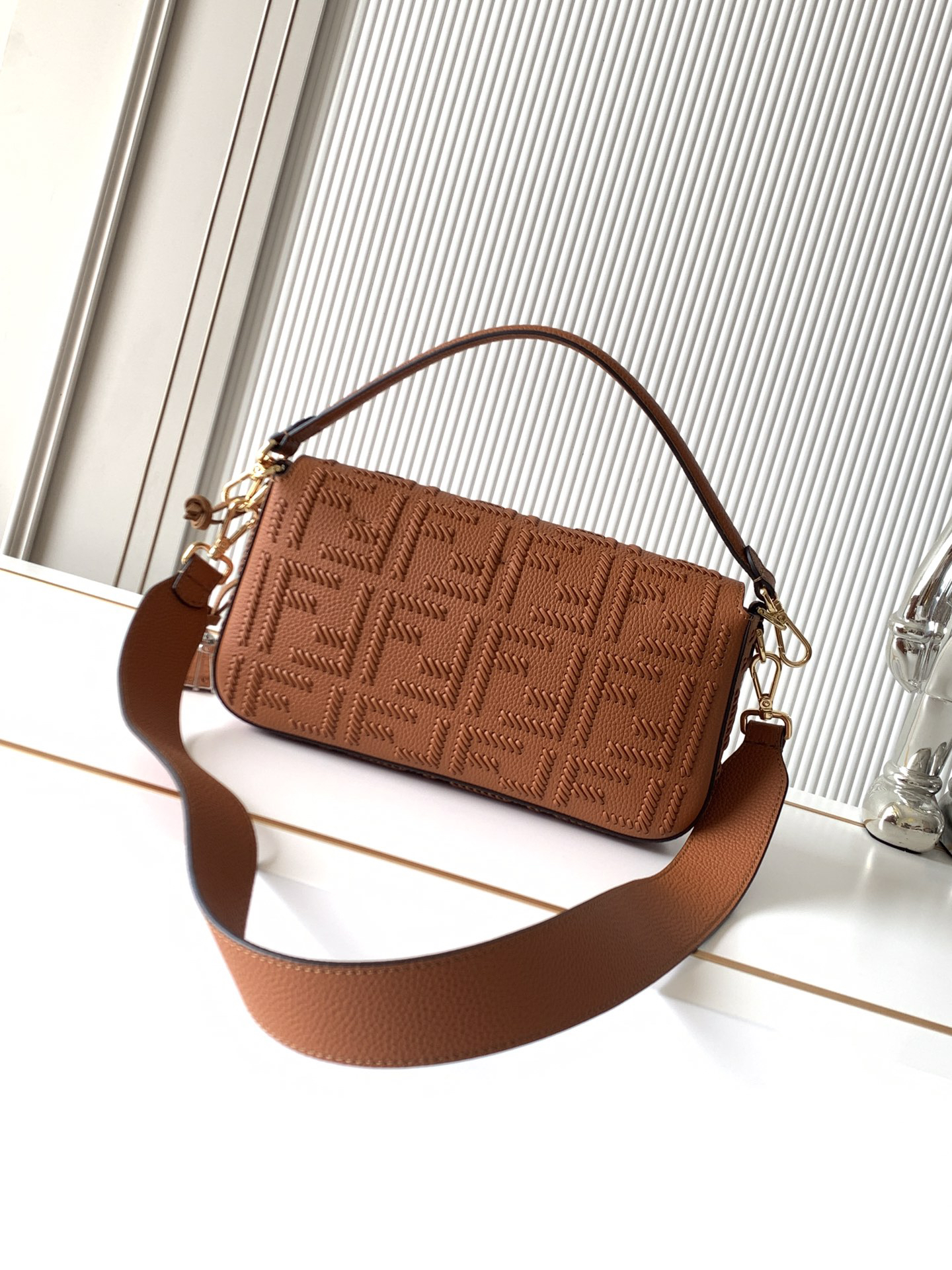 [TOP] FENDI Baguette Bag 27-6-15cm - Brown - 711 Luxury
