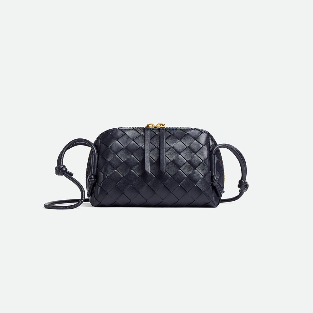Bottega Veneta Women's Concert Intrecciato Weave Adjustable Tubular Shoulder Strap Sliding Knotted Sheepskin Clutch #332754