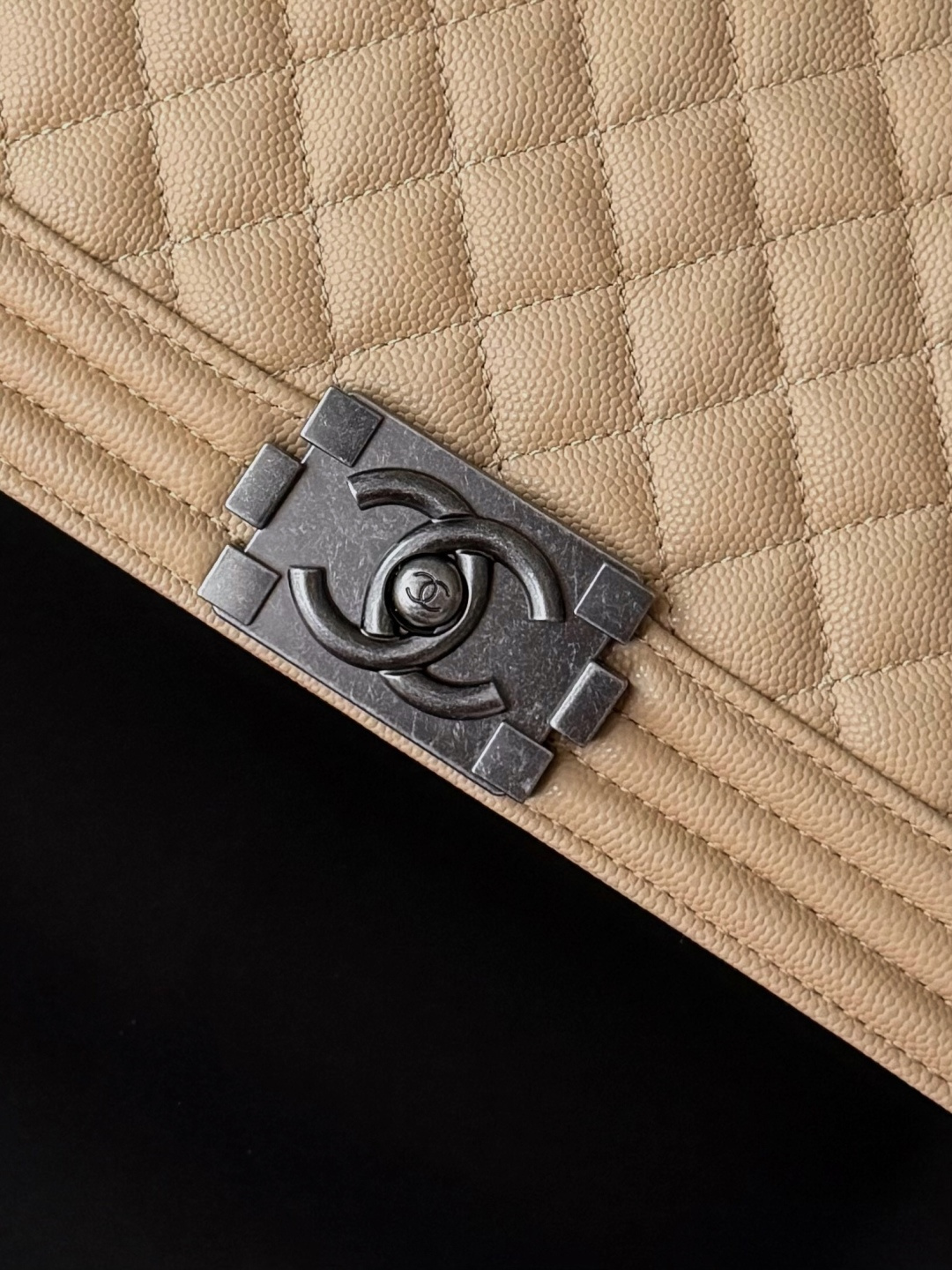 [TOP] CHANEL Le Boy Bag 25cm -