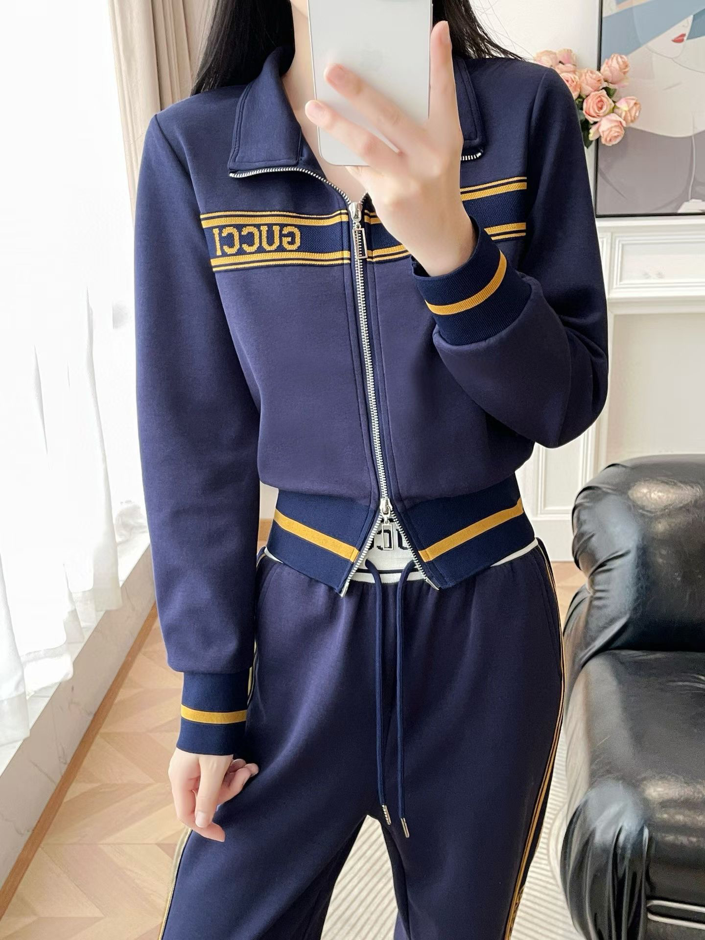 [TOP] GUCCI Suit - Blue