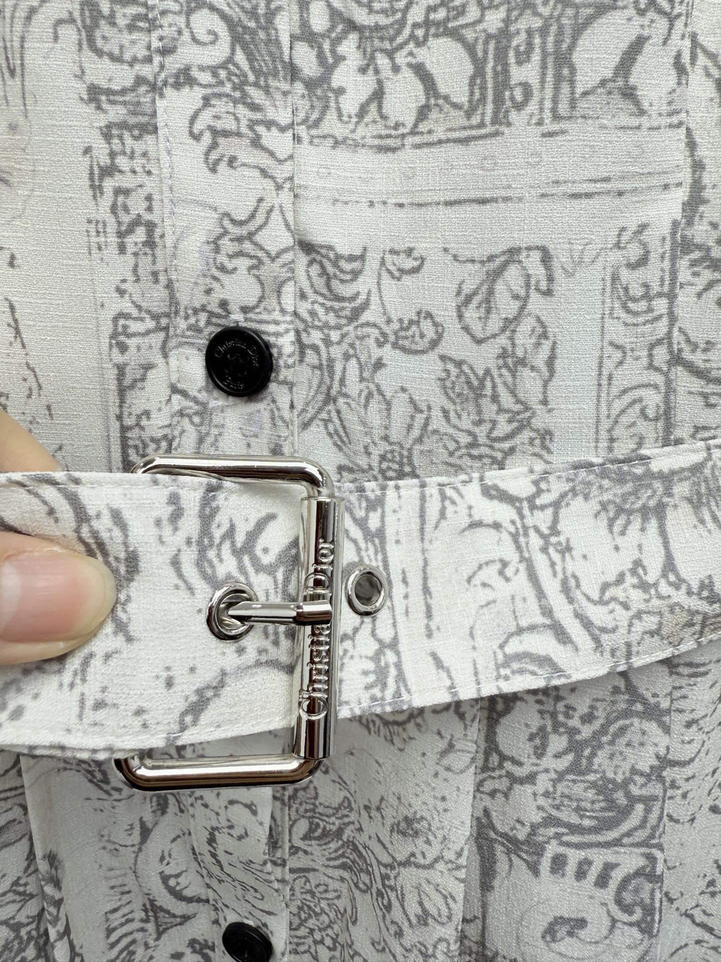 [TOP] Christian Dior Dress - White