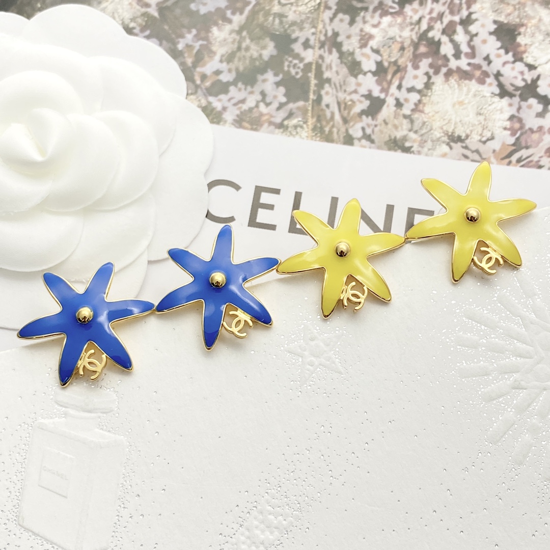 [TOP] CHANEL Flower  Earrings - 2 Colors