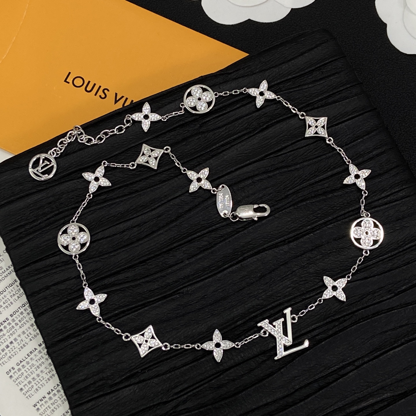 [TOP] Louis Vuitton LV Bracelet + Necklace + Earrings - Sliver - 711 Luxury