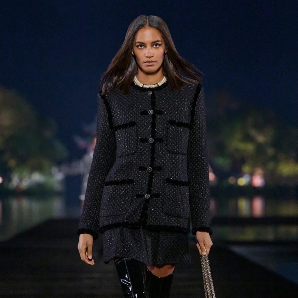 Chanel Clothing Chanel Top-quality Version Disc Buckle Tweed Flocked Edge Jacket #328645 | Nigo Office