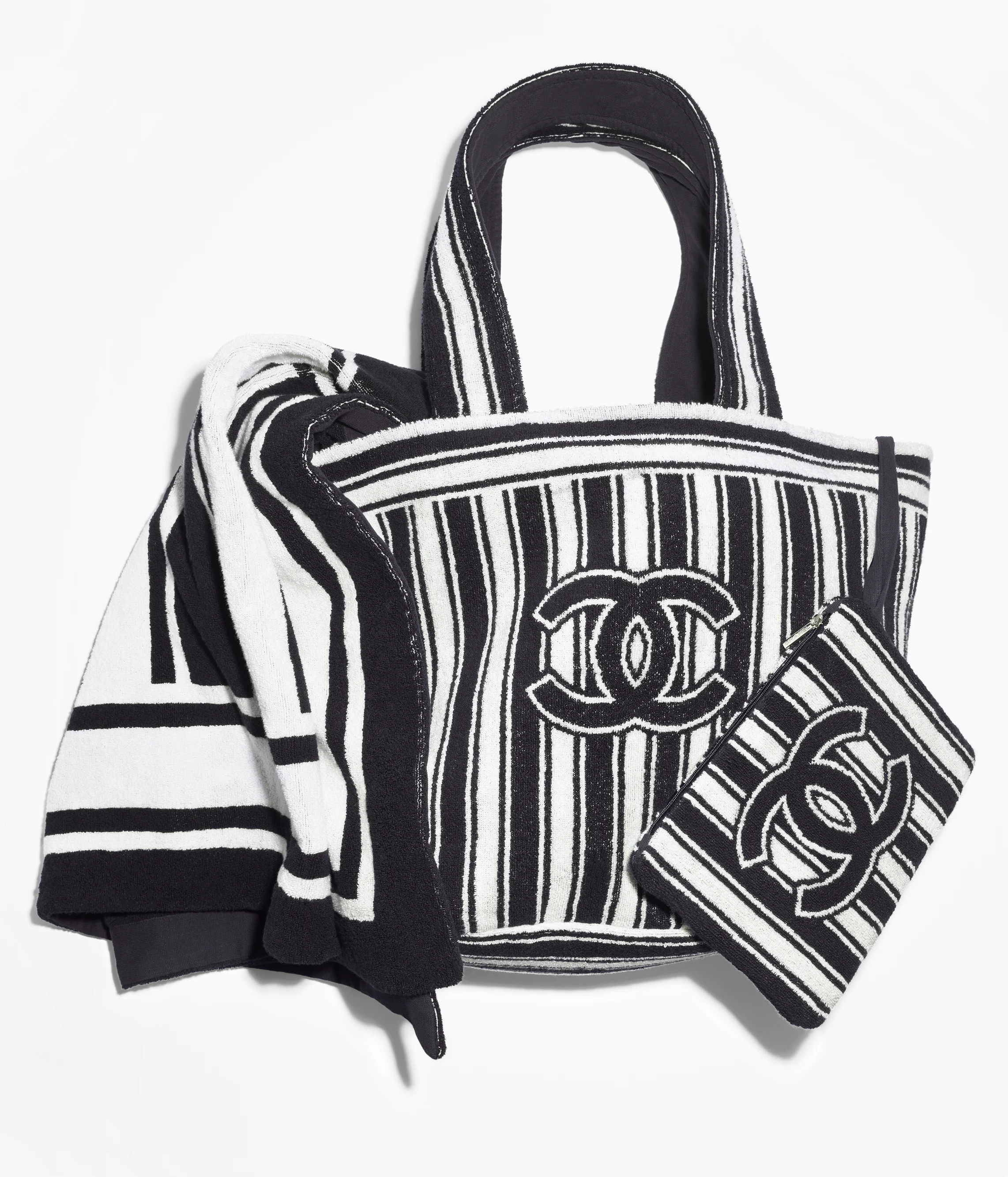 Chanel white Accessory CHANEL Beachwear Set Cotton Navy Blue White #395293 View 2 | Nigo Office