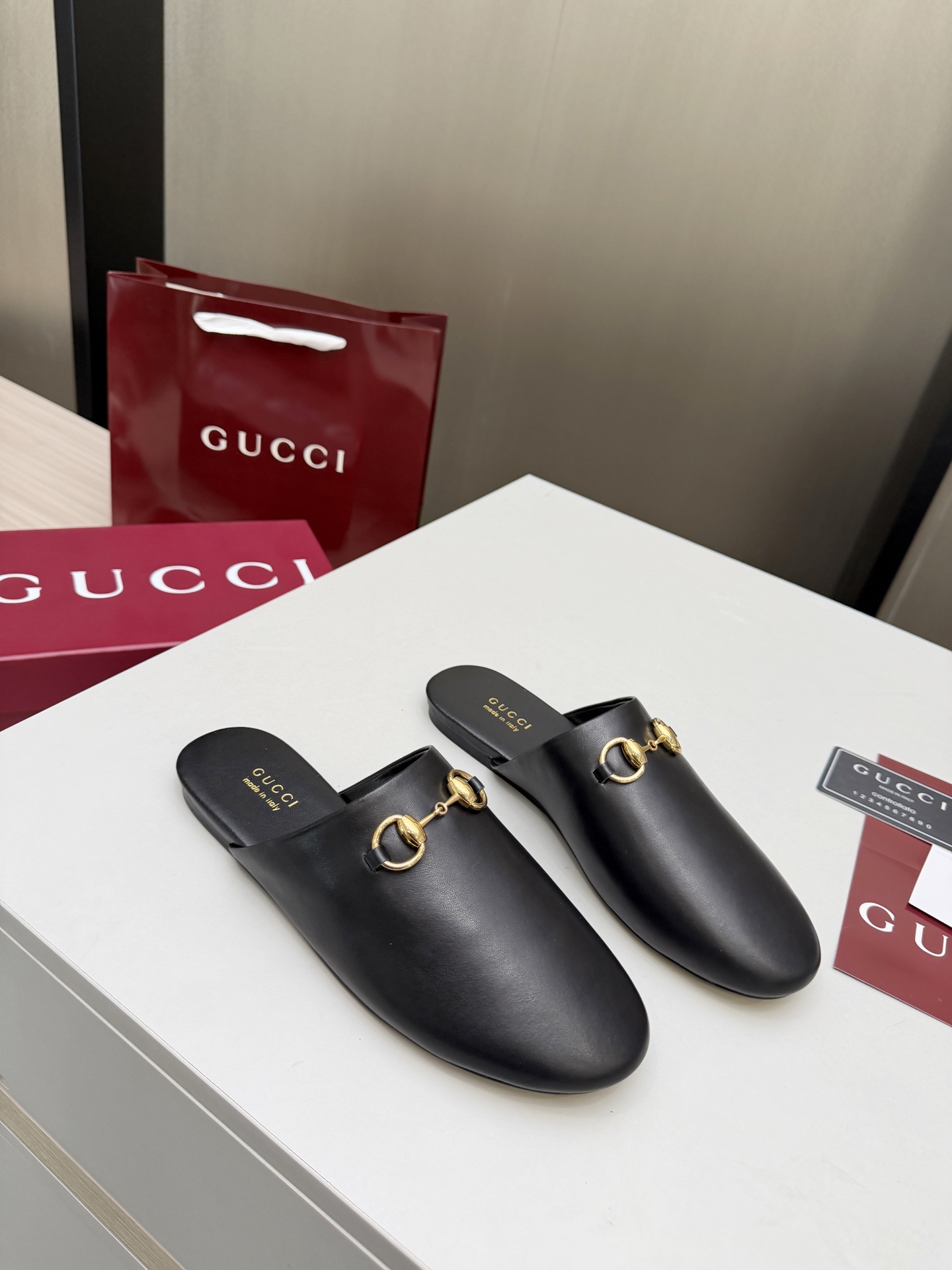 [TOP] GUCCI Shoes - Black - 711 Luxury