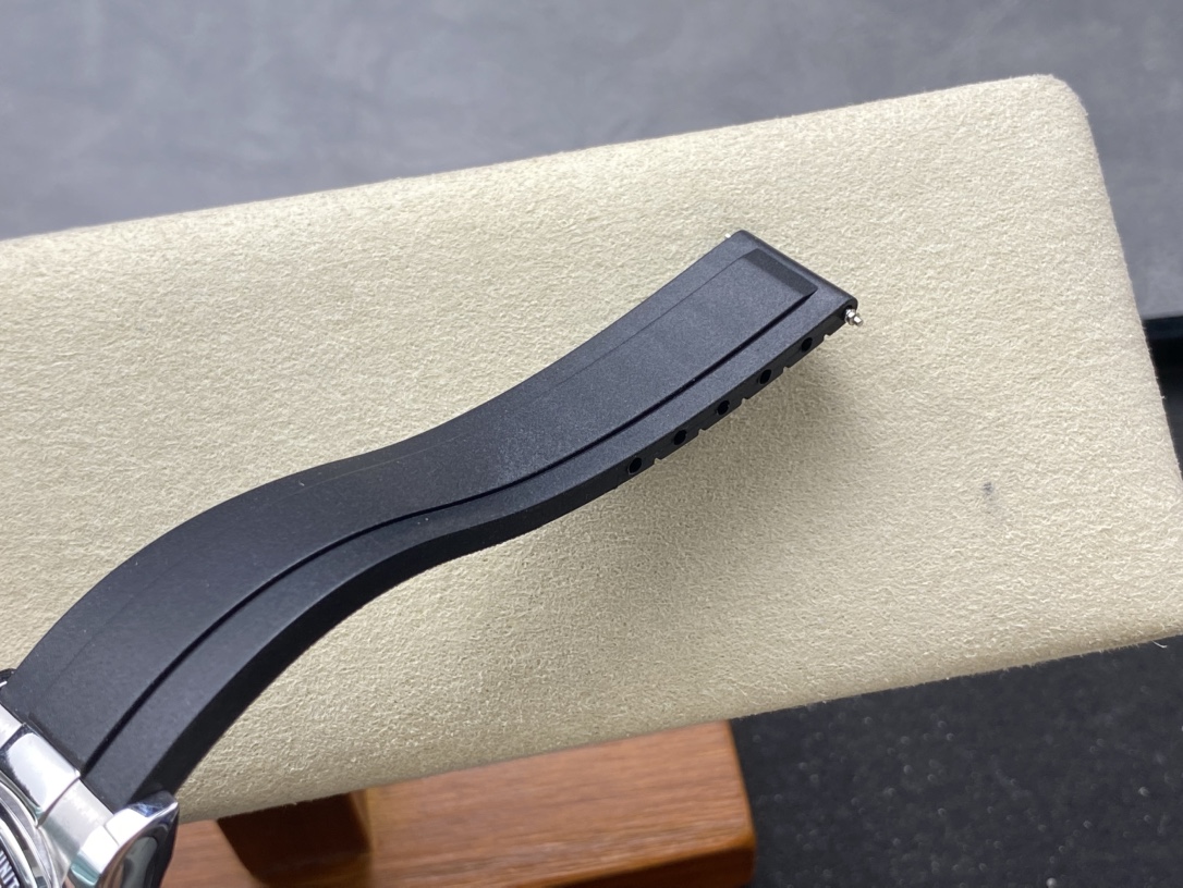 [TOP] ROLEX Men's Watch 40 mm - White