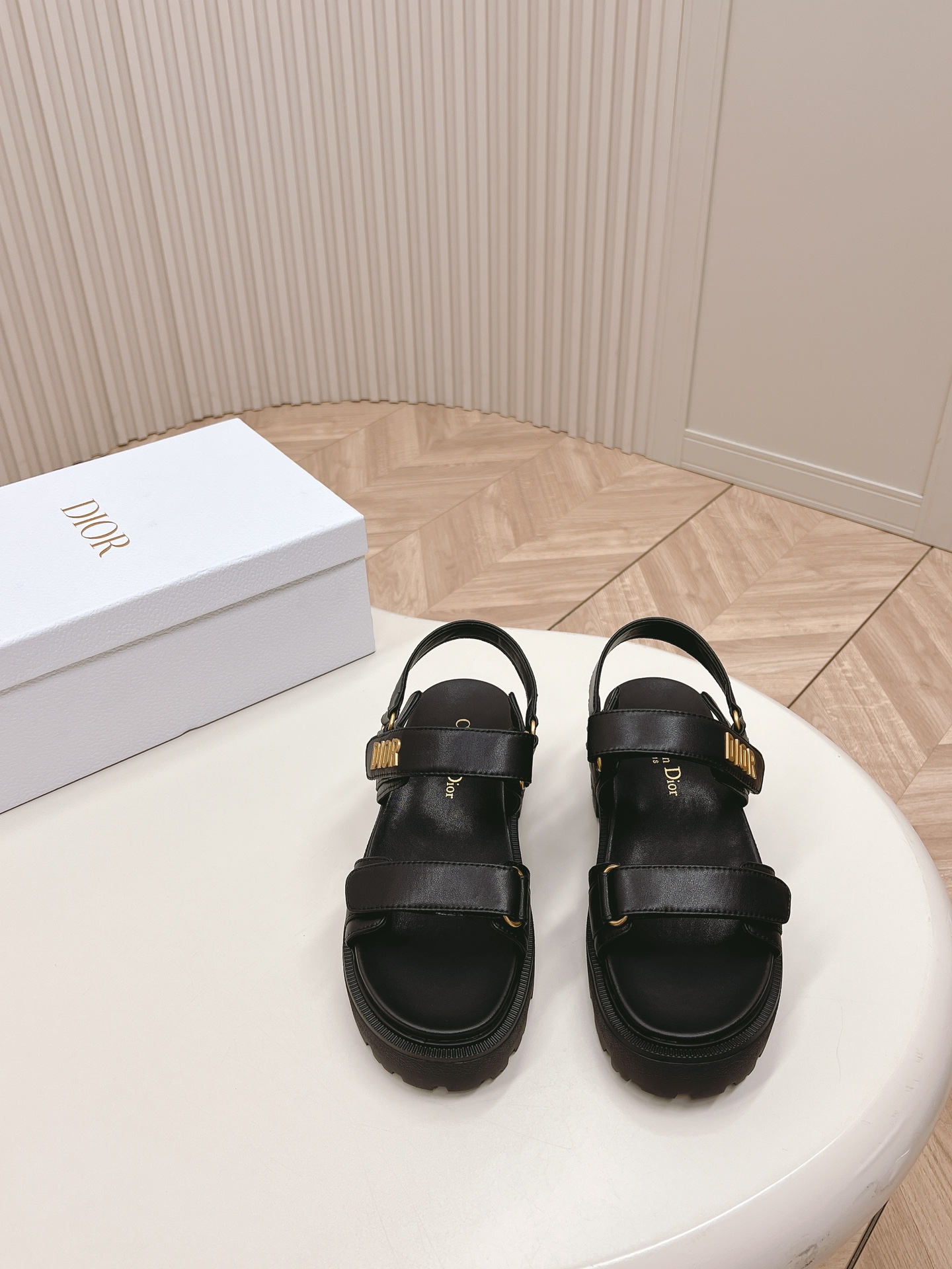 [TOP] Christian Dior Sandals - Black
