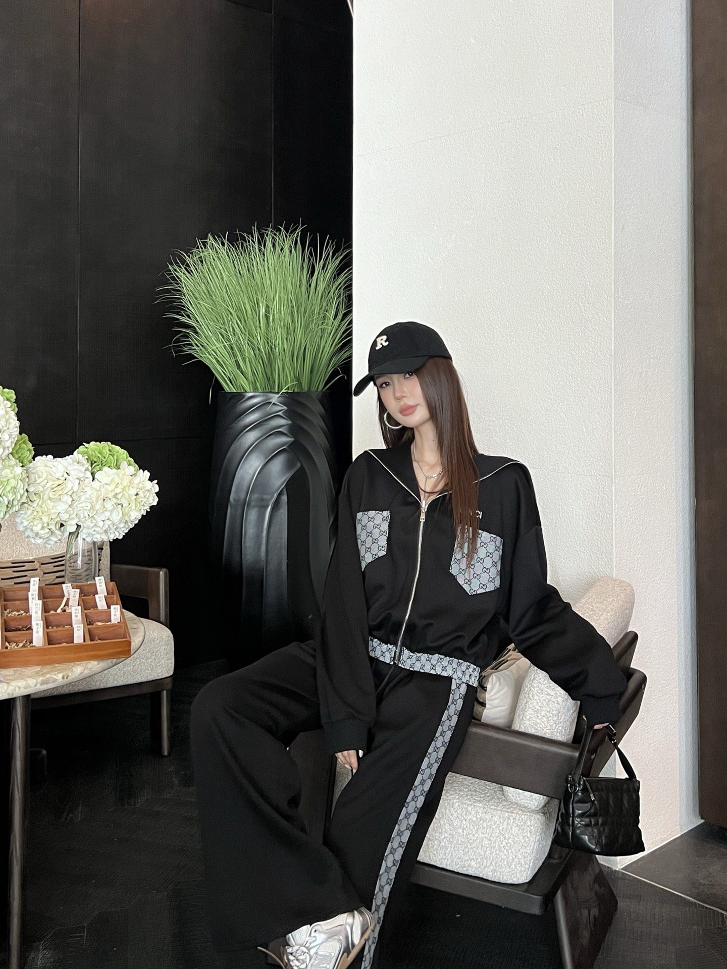 [TOP] GUCCI Tracksuit - Black