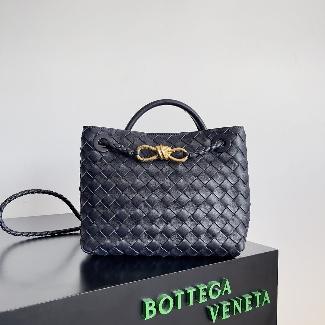 [TOP] Bottega Veneta BV Andiamo Bag Lambskin 25x22x10.5cm - Dark Blue - 711 Luxury