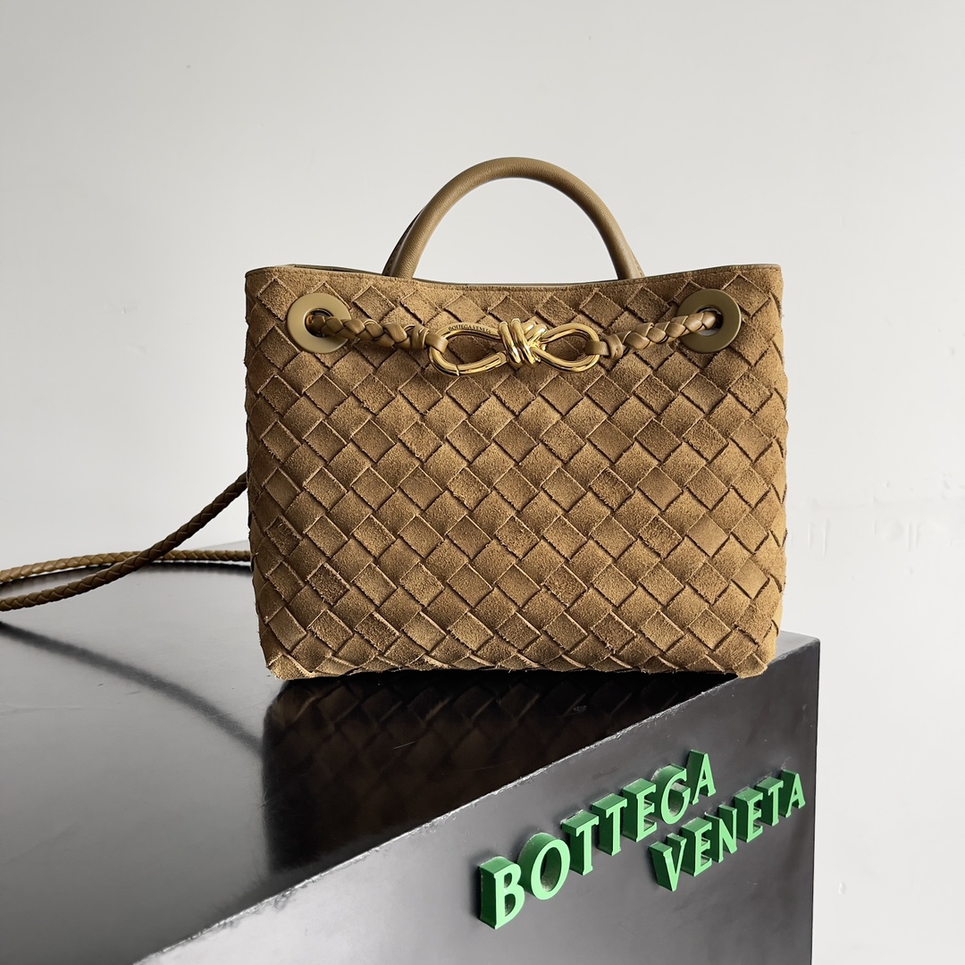[TOP] Bottega Veneta BV Andiamo Bag Lambskin 25x22x10.5cm - Brown - 711 Luxury