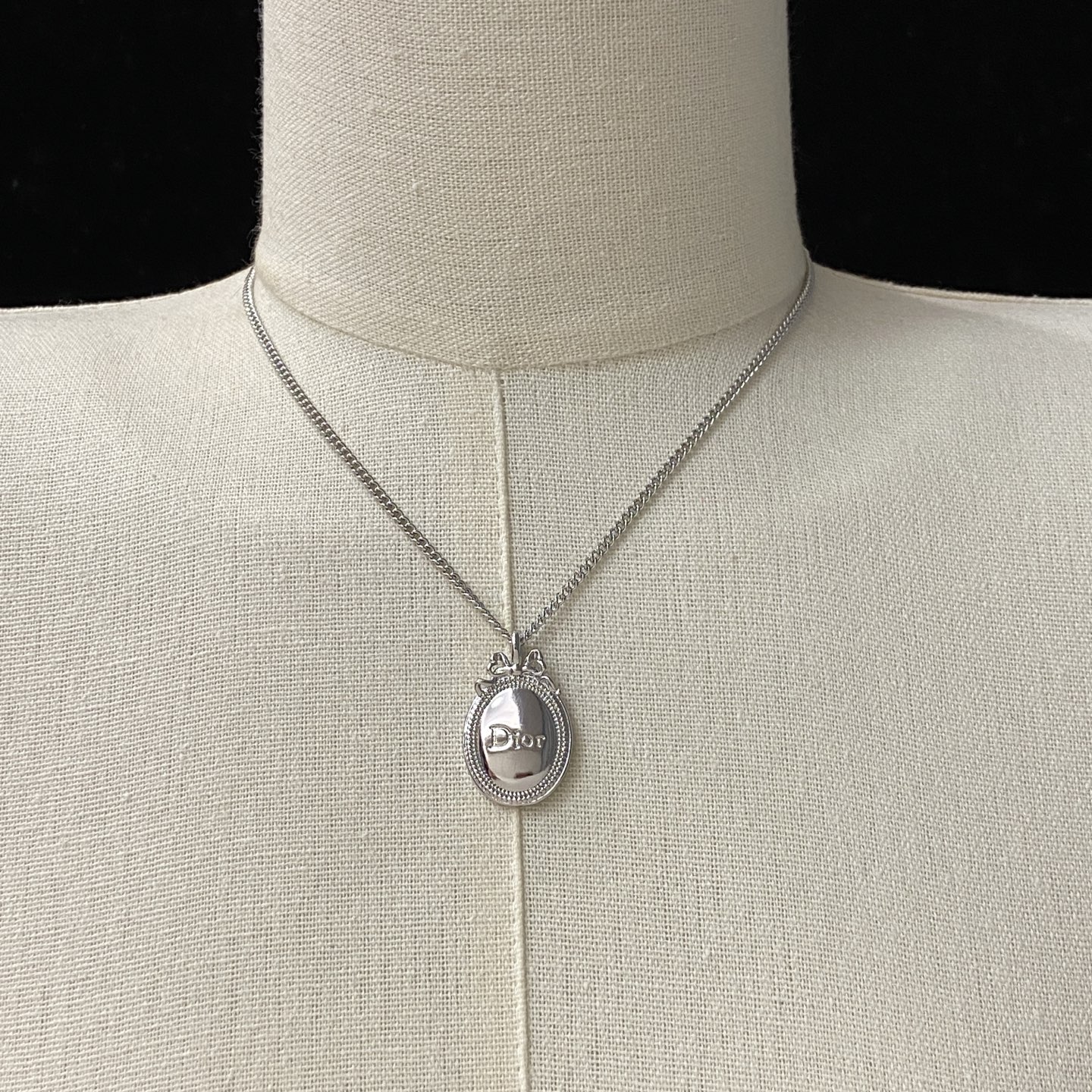 [TOP] Christian Dior Necklace - 2 Color - 711 Luxury