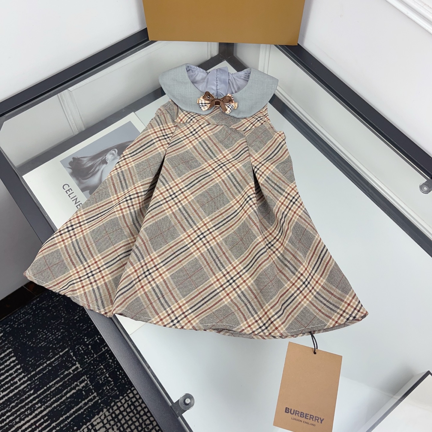 Burberry Baby Girls Vintage Check Peter Pan Collar Short Sleeve Dress & Matching Bloomers Two Piece Set Sizes 80-120