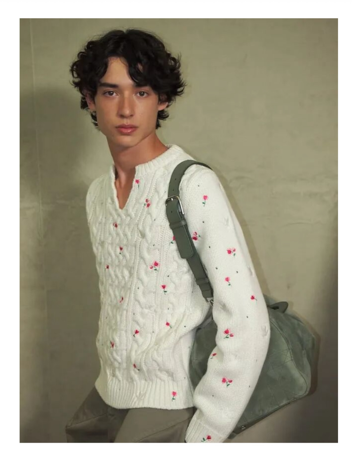 DIOR Lily of the Valley Flower Dove of Peace Embroidered Flower Knitted Sweater #382176