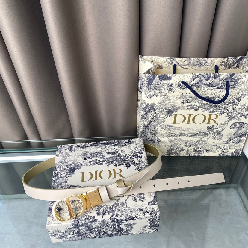 [TOP] Christian Dior Belt Cowhide 20mm - White - 711 Luxury