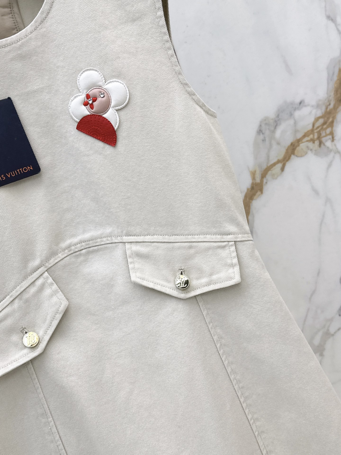 [TOP] Louis Vuitton LV Dress - White