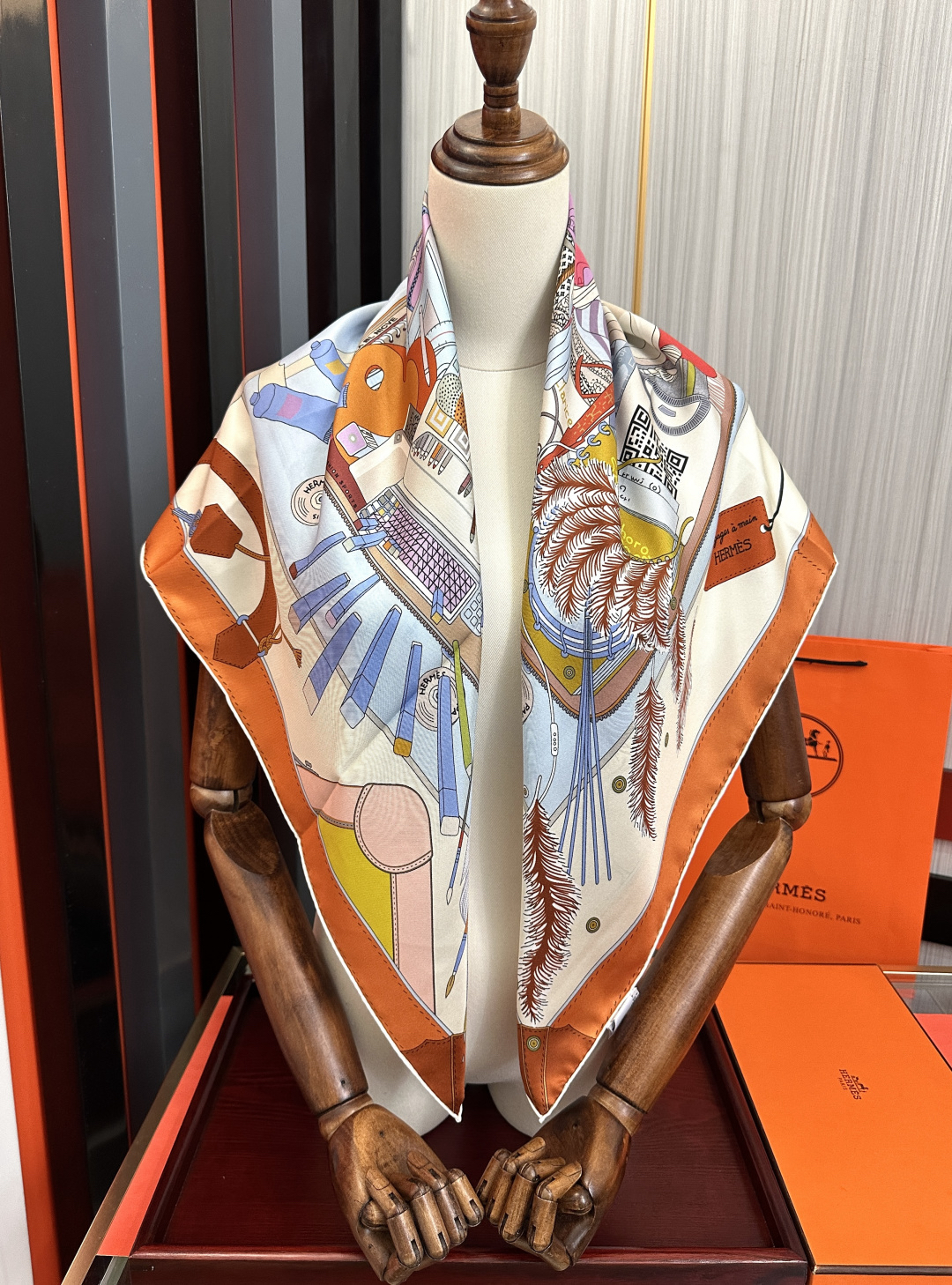 [TOP] HERMES Scarf  90x90 cm - Orange - 711 Luxury